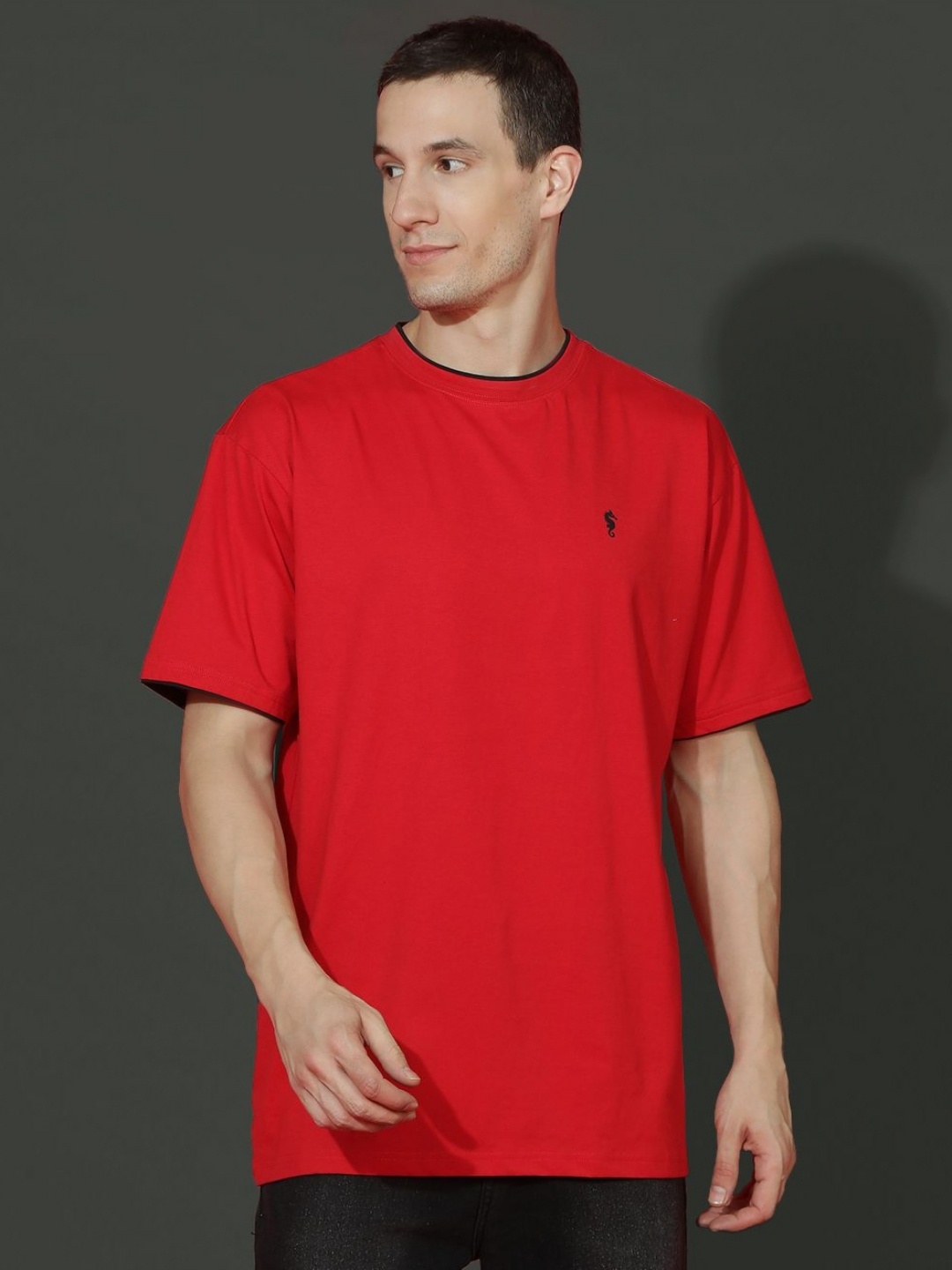 

EPPE Men Abzorb Solid Round Neck Cotton Oversized T-Shirt, Red