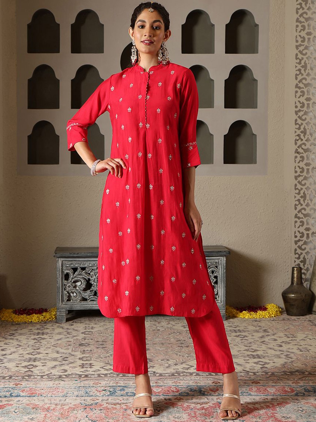 

Meena Bazaar Women Ethnic Motifs Embroidered Regular Sequinned Kurta with Trousers, Red