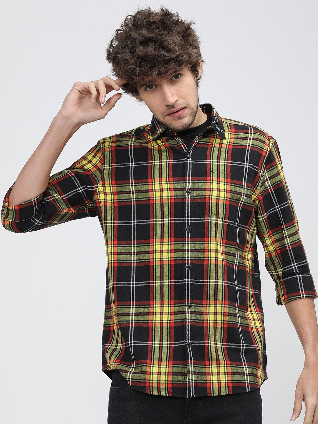 

HIGHLANDER Men Slim Fit Tartan Checks Opaque Checked Casual Shirt, Black