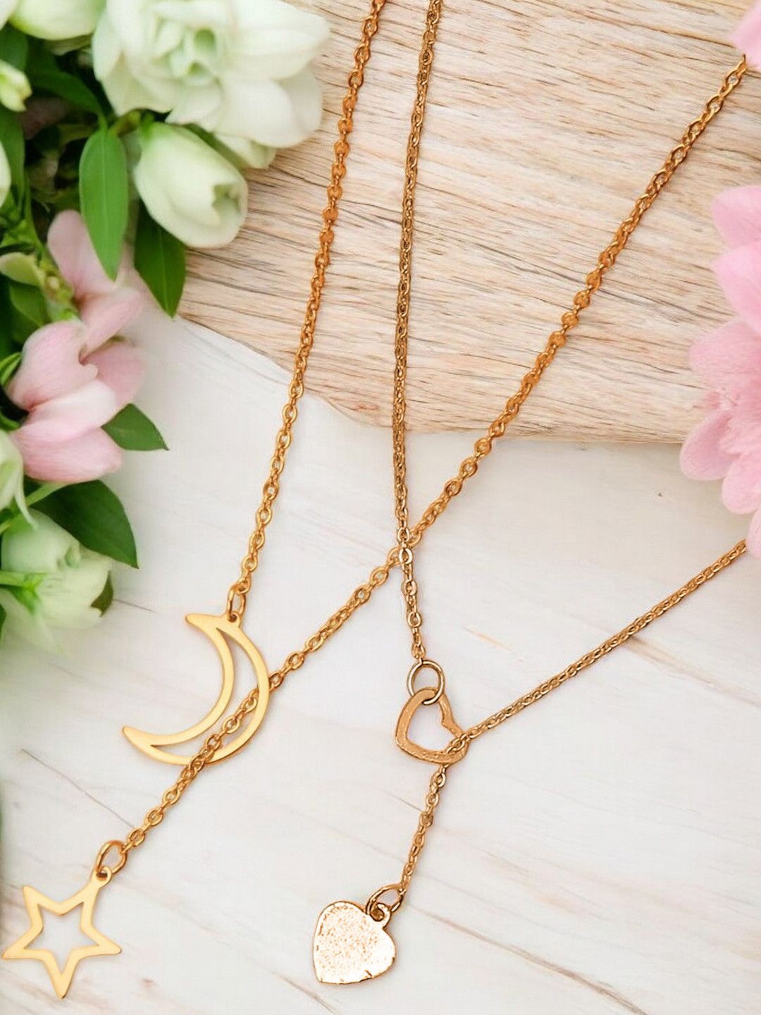

fabula Handcrafted Necklace, Gold