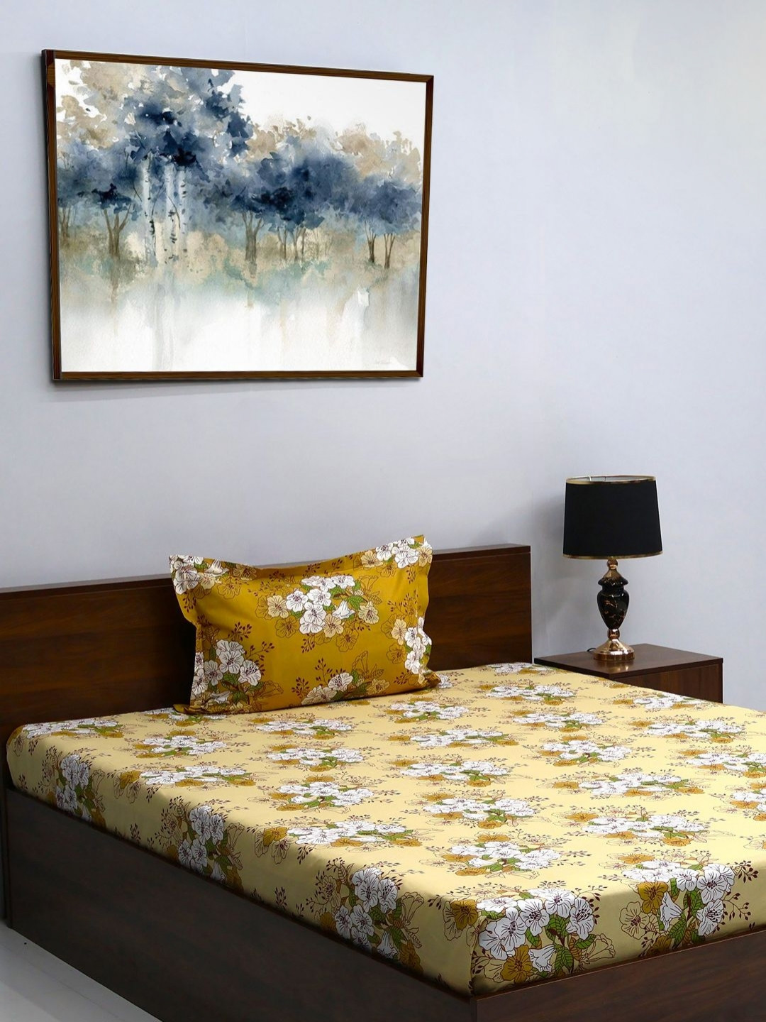 

BOMBAY DYEING Blumen Yellow & White Floral 104 TC Pure Cotton Single Bedsheet Set
