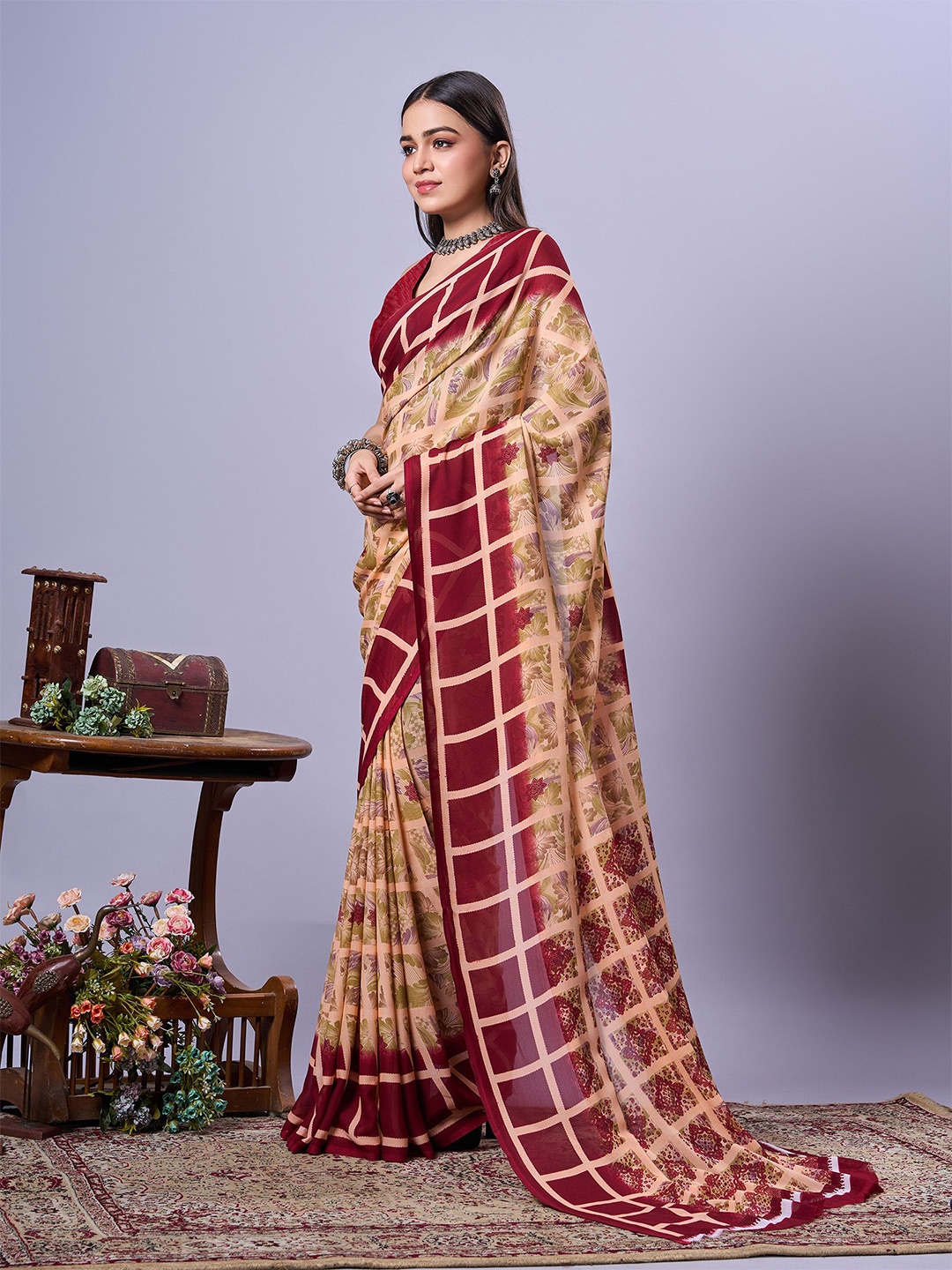 

VIRICA Floral Poly Georgette Saree, Mustard