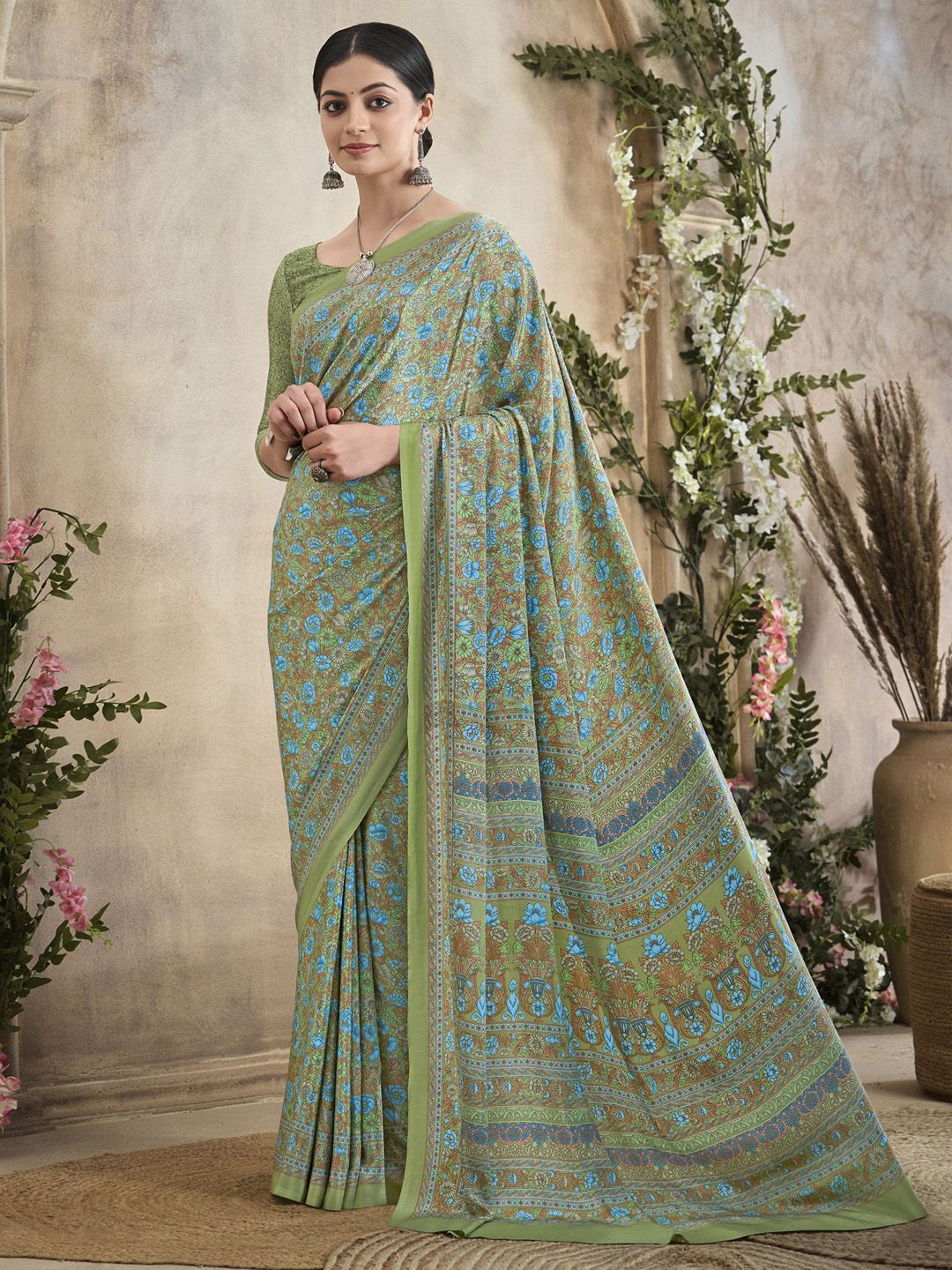 

Mitera Floral Poly Crepe Bagru Saree, Green