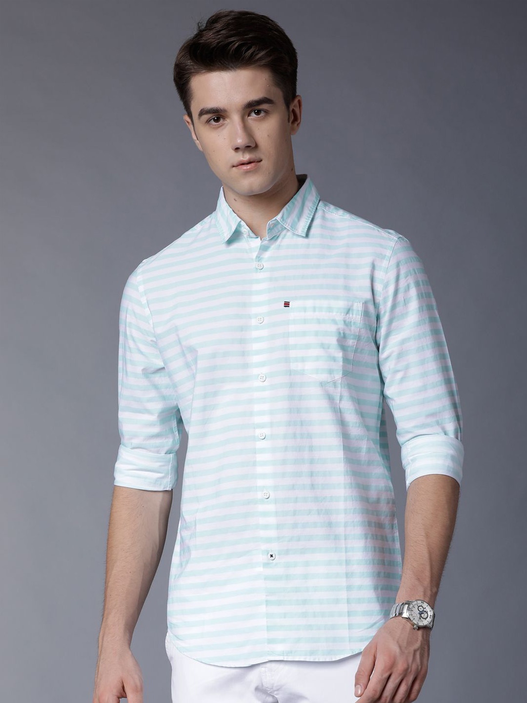 

HIGHLANDER Men Slim Fit Horizontal Stripes Opaque Striped Casual Shirt, White