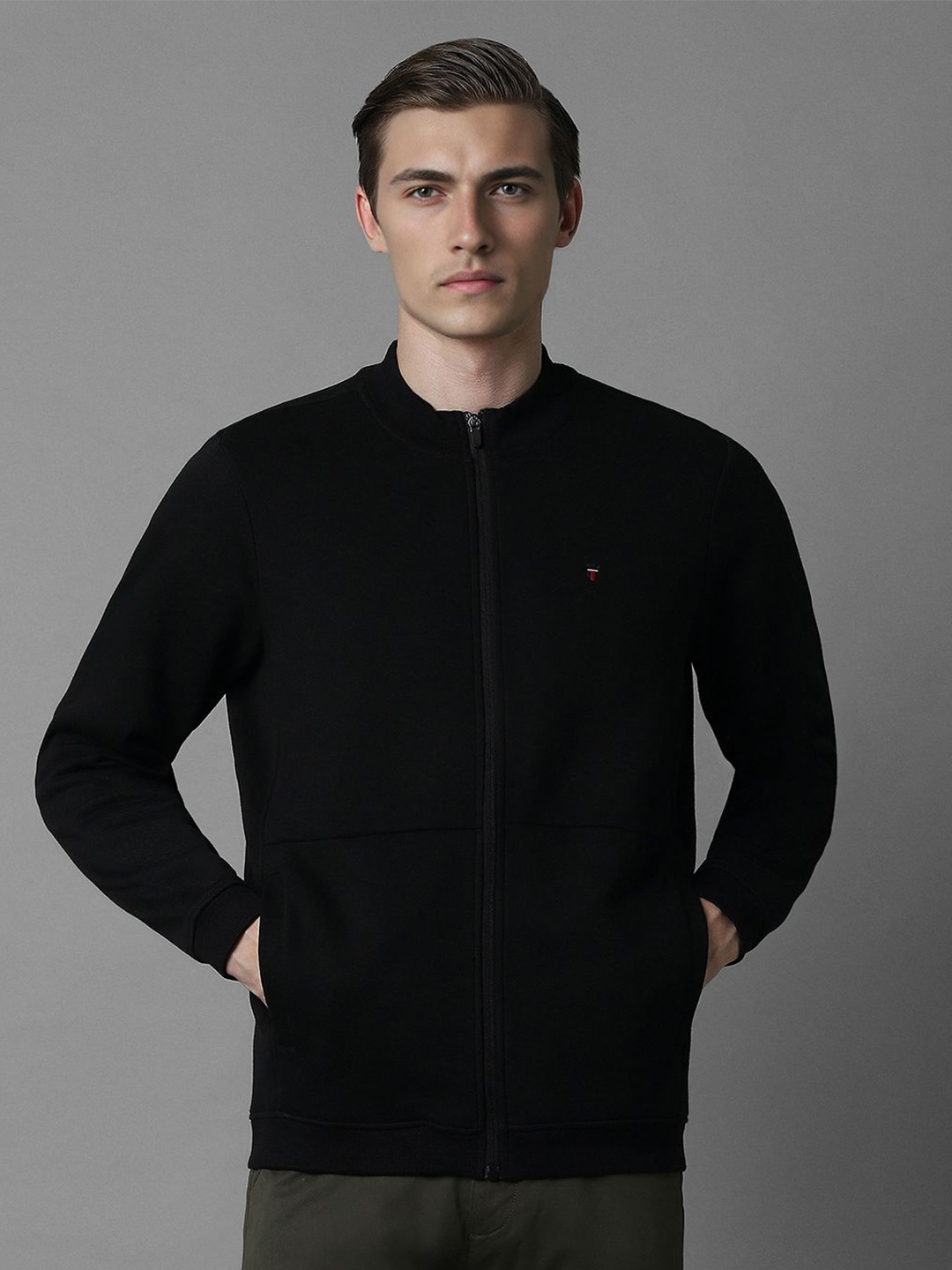 

Louis Philippe Sport Men Solid Pure Cotton Sweatshirt, Black
