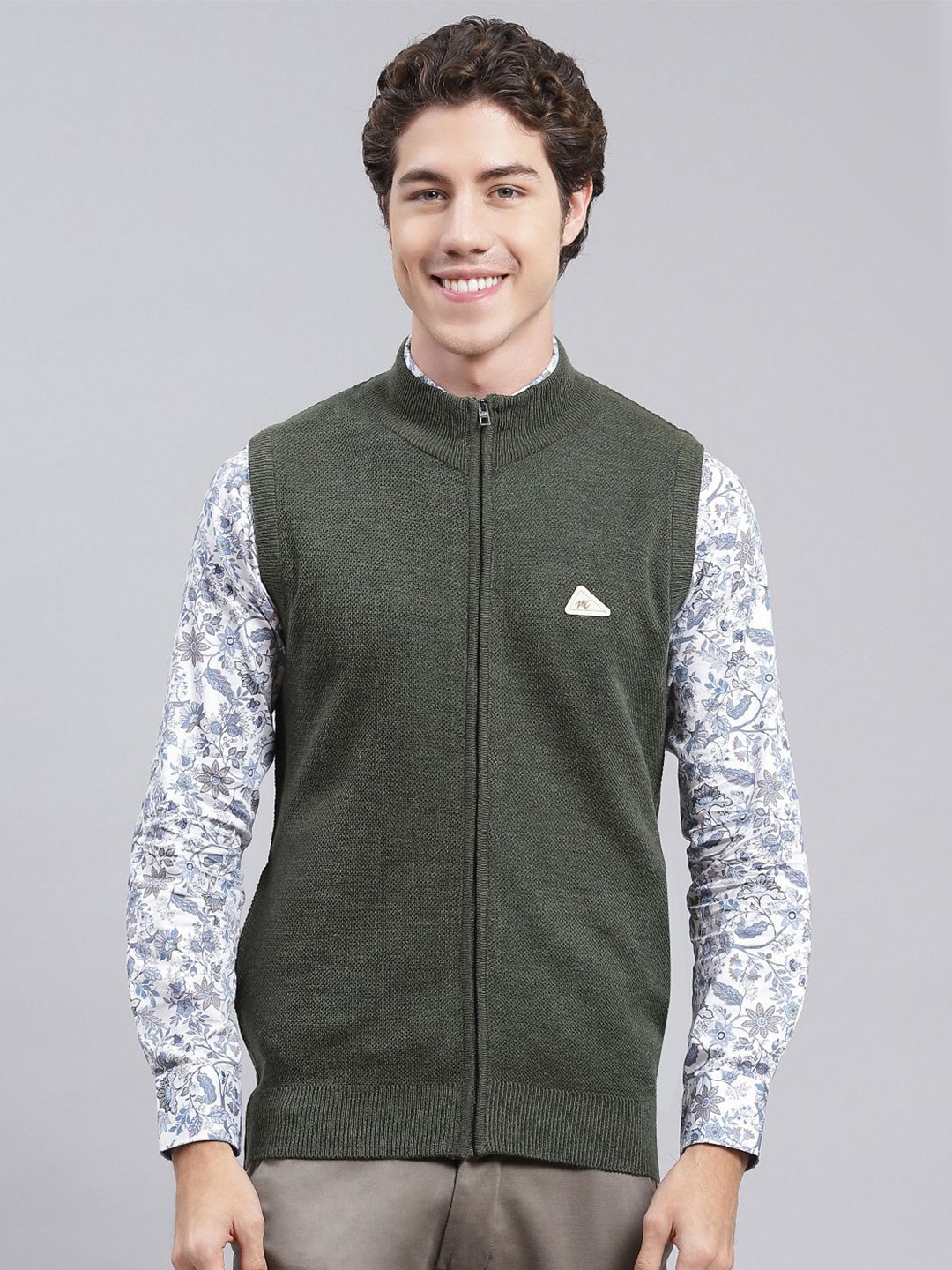 

Monte Carlo Men Woollen Sweater Vest, Green