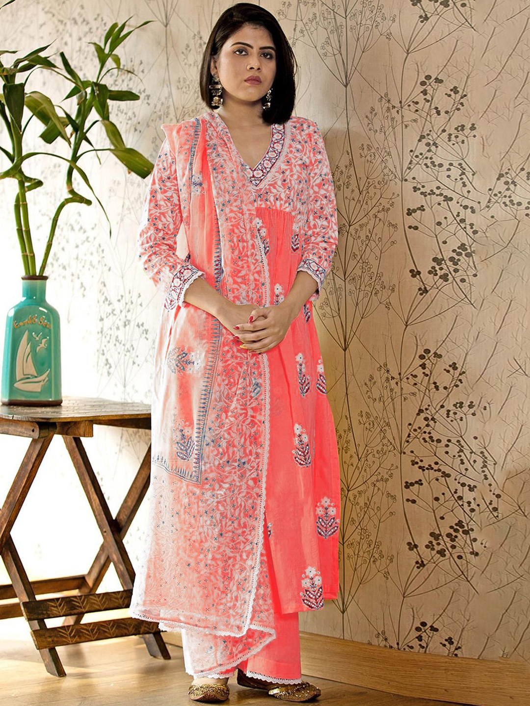 

Anni Designer Women Floral Printed Regular Kurta with Palazzos & With Dupatta, Peach