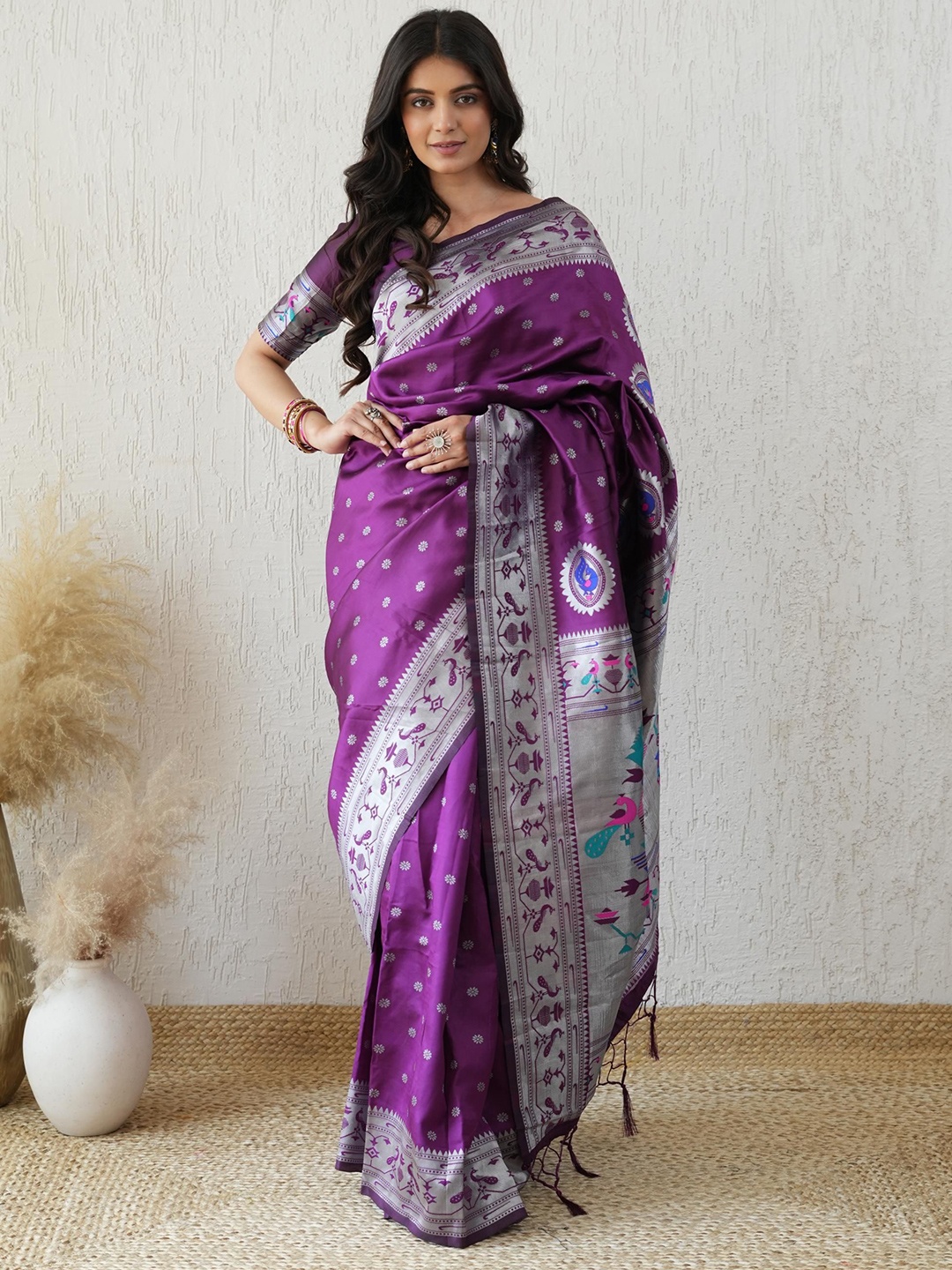 

Dori Woven Design Zari Art Silk Paithani Saree, Purple