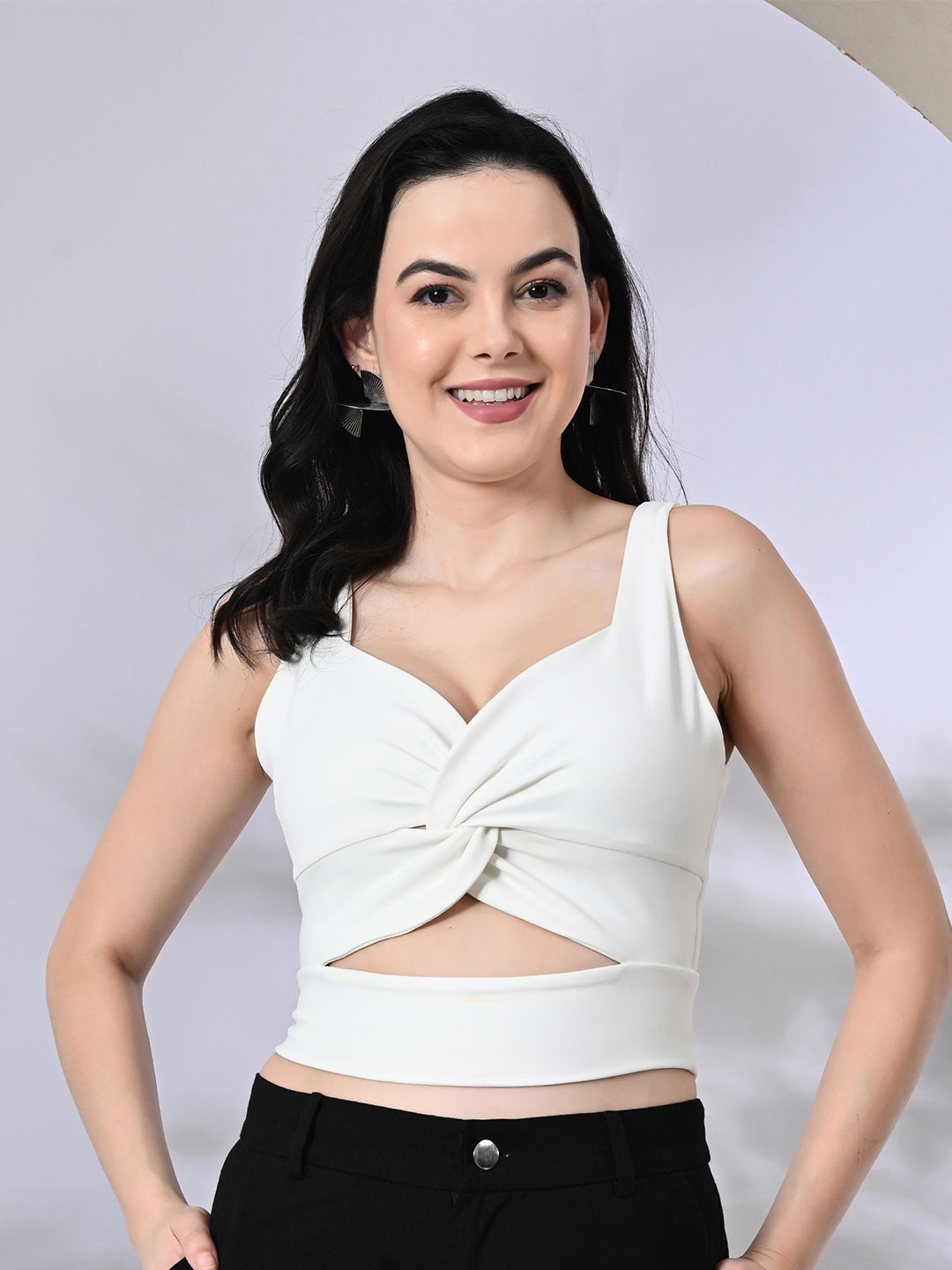 

PANDORNA Bralette Crop Top, White