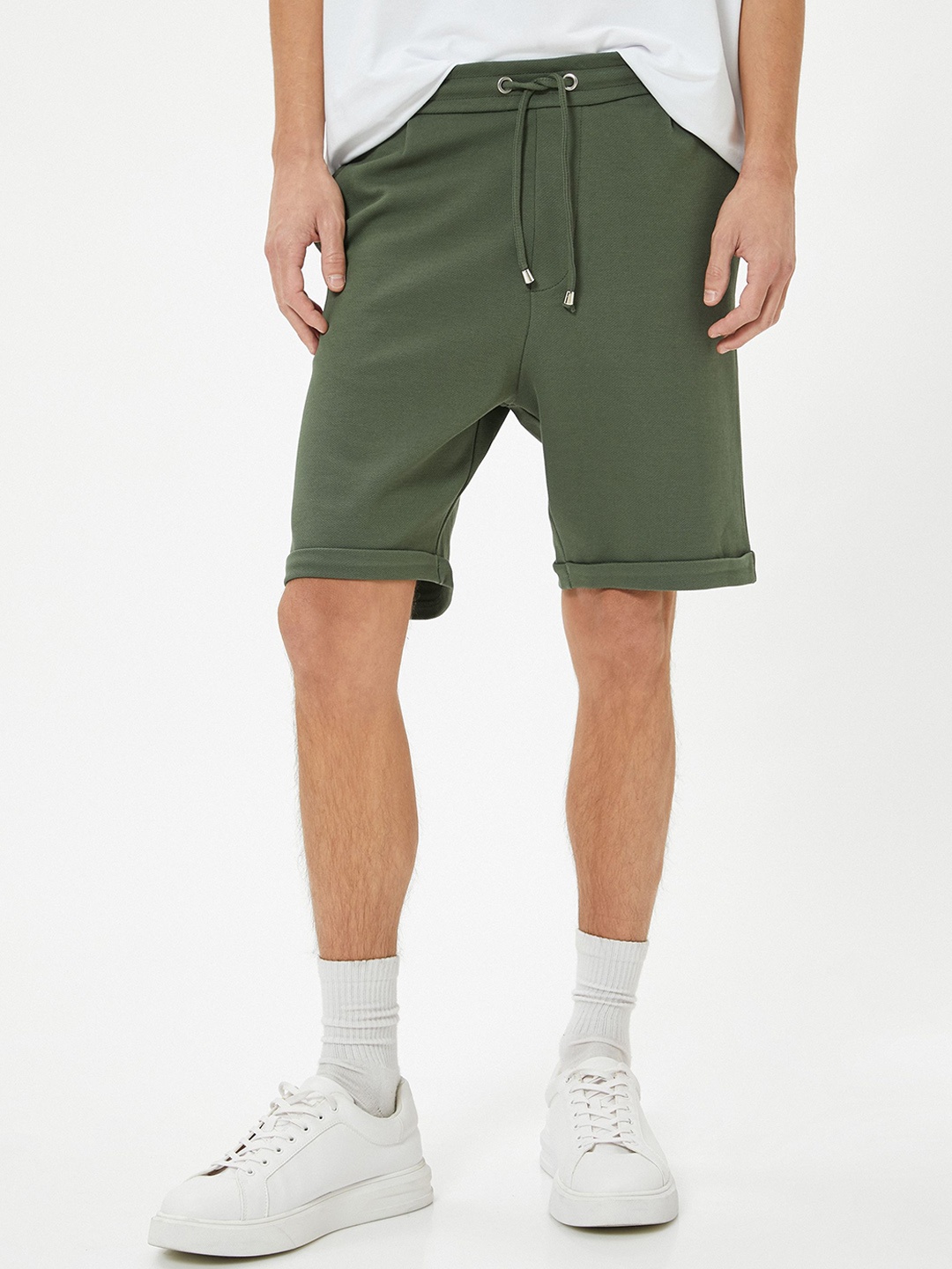 

Koton Men Chino Shorts, Green