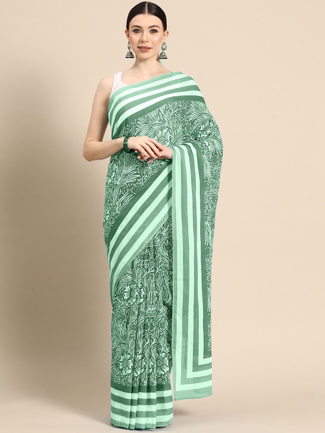 

BUTA BUTI Floral Pure Cotton Saree, Green