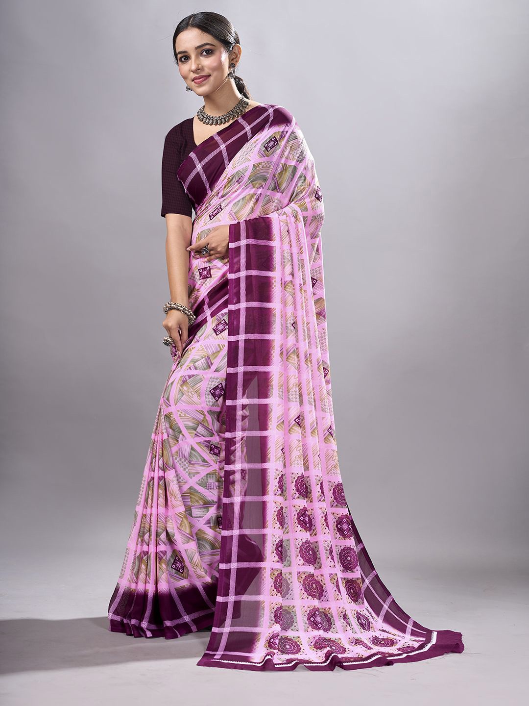 

VIRICA Poly Georgette Saree, Maroon
