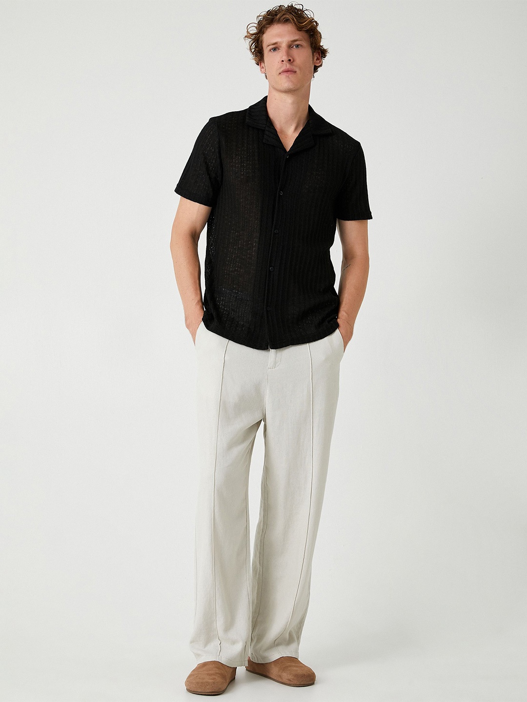 

Koton Men Opaque Checked Casual Shirt, Black