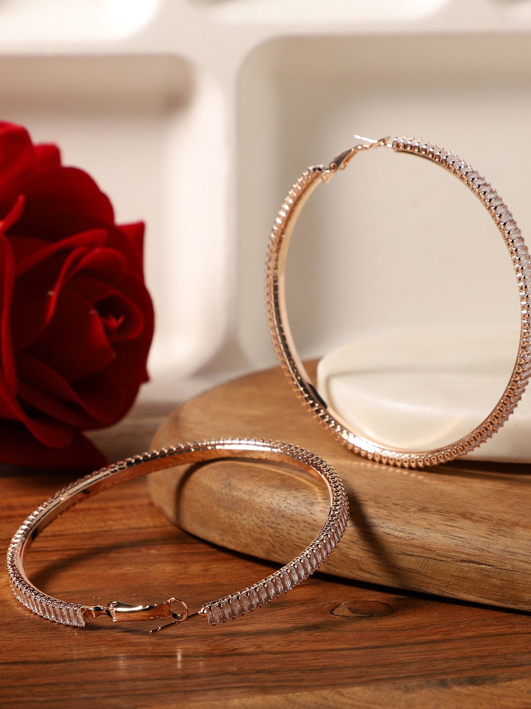 

VENI Contemporary Hoop Earrings, Rose