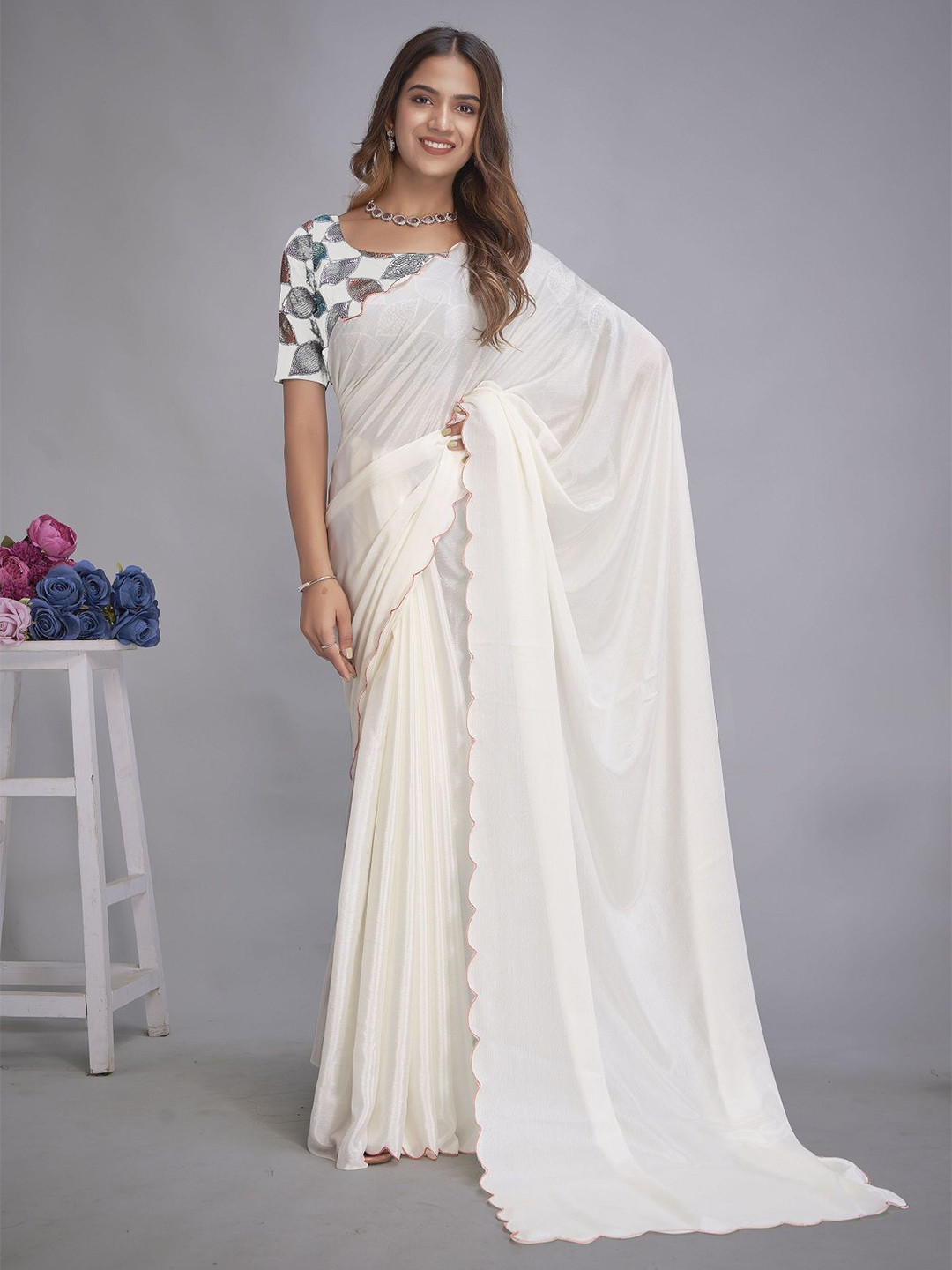 

APNISHA Embroidered Pure Chiffon Saree, White