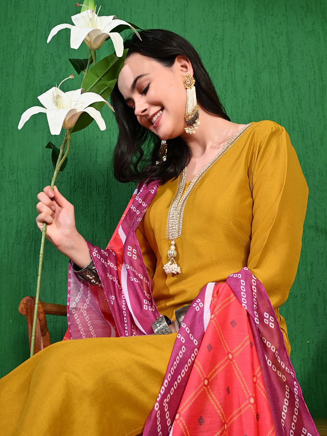 

Sangria Beads and Stones Kurta with Trousers & Dupatta, Mustard