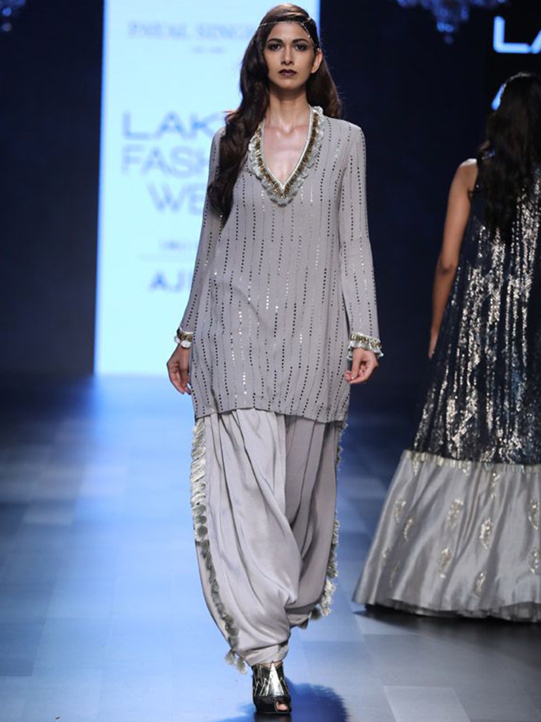 

Payal Singhal Embroidered Sequinned Kurti with Salwar, Grey