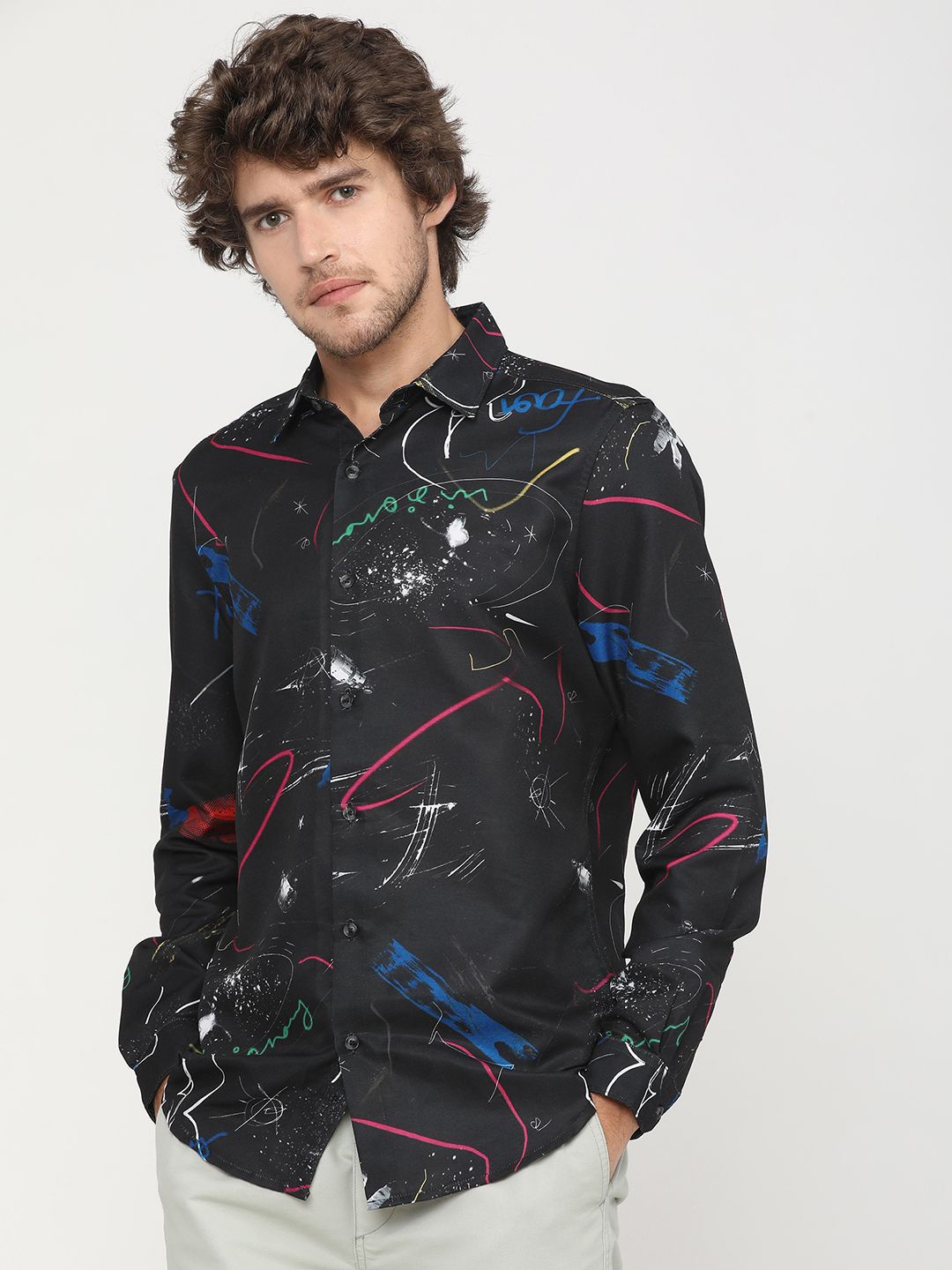 

HIGHLANDER Men Slim Fit Floral Opaque Printed Casual Shirt, Black