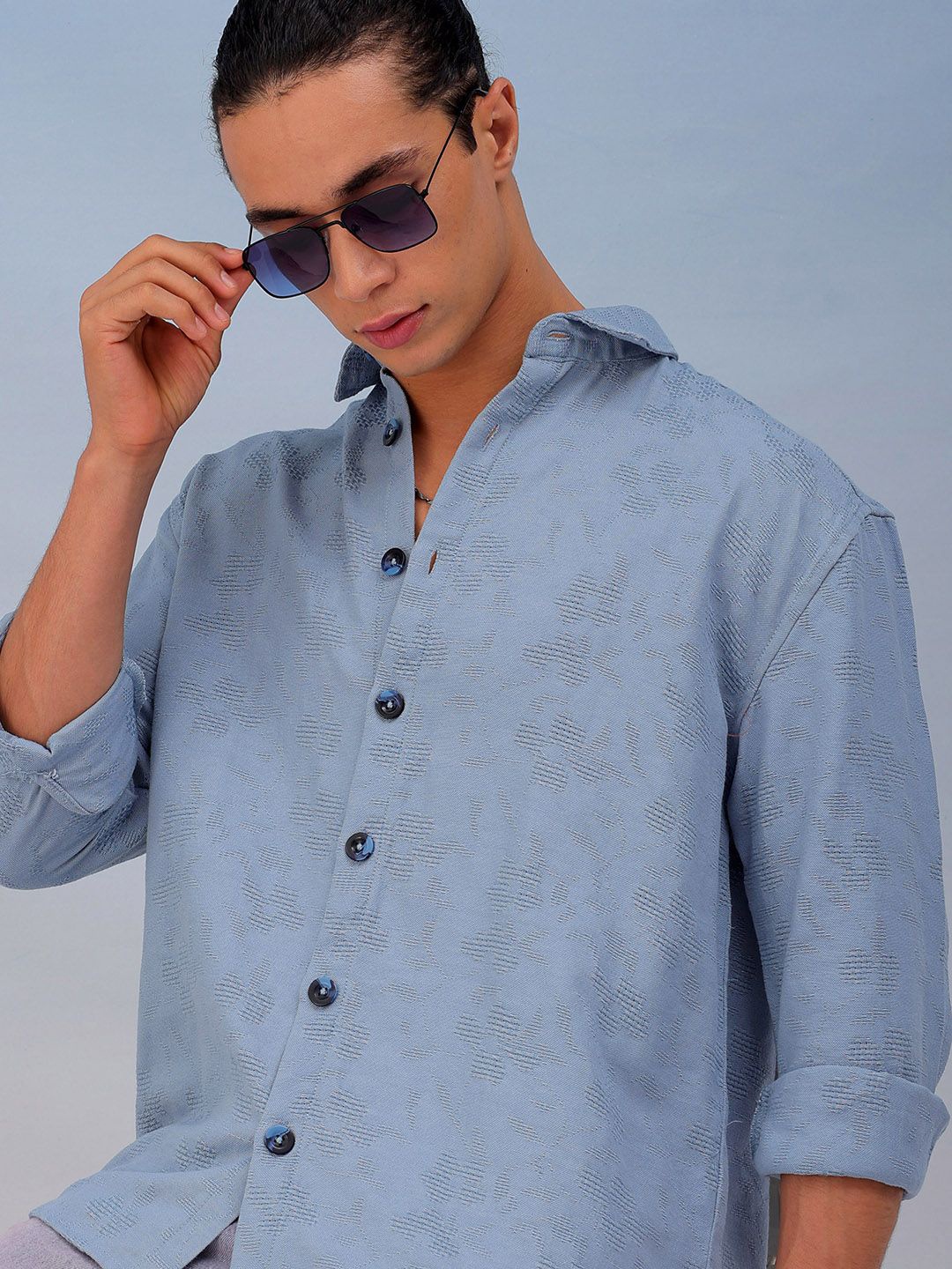 

The Indian Garage Co Men Relaxed Fit Dobby Textured Resortwear Shirt, Blue