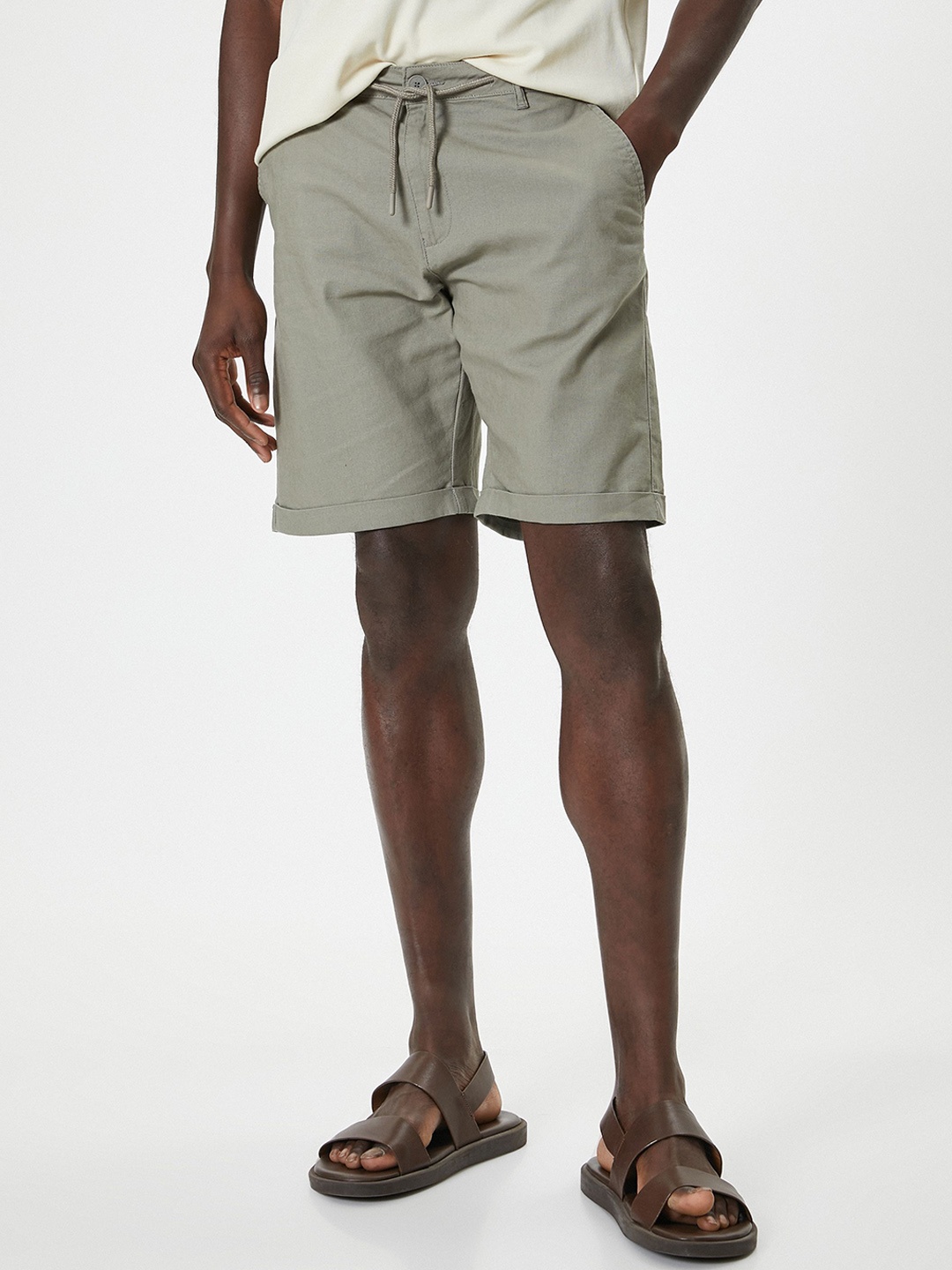 

Koton Men Linen Shorts, Khaki