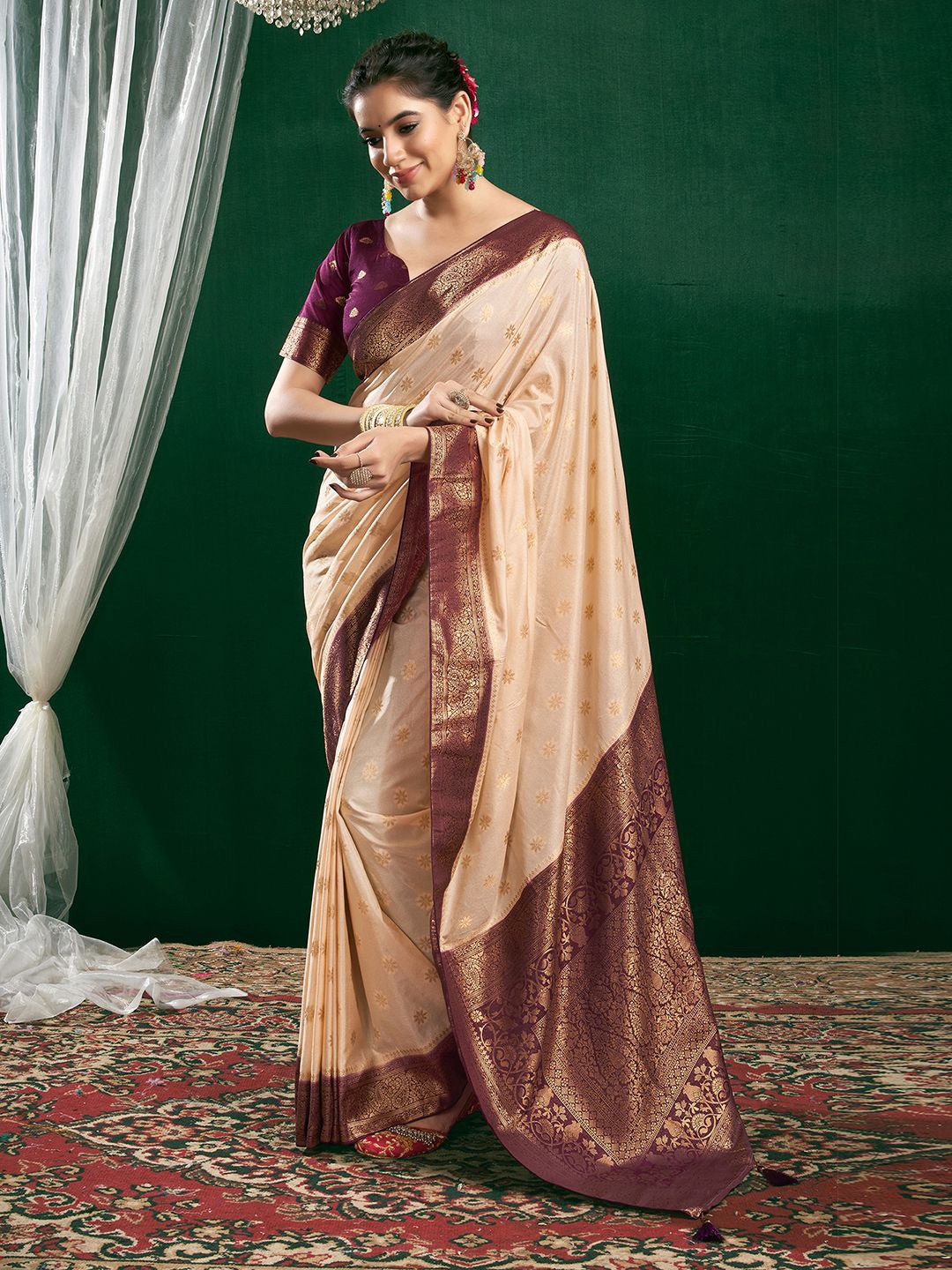 

Satrani Ethnic Motifs Zari Pure Georgette Banarasi Saree, Purple