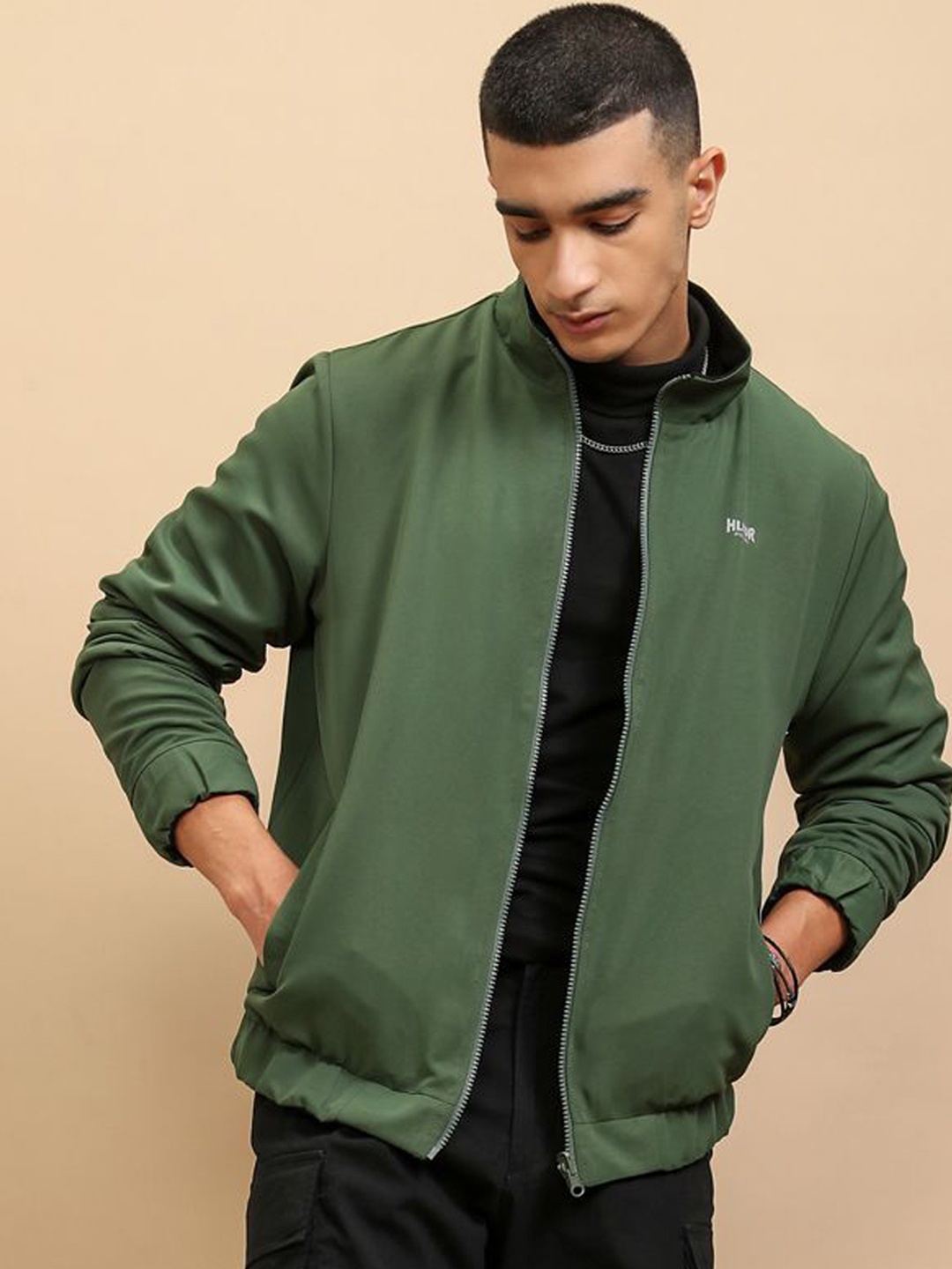 

HIGHLANDER Men Crop Outdoor Sporty Jacket, Olive