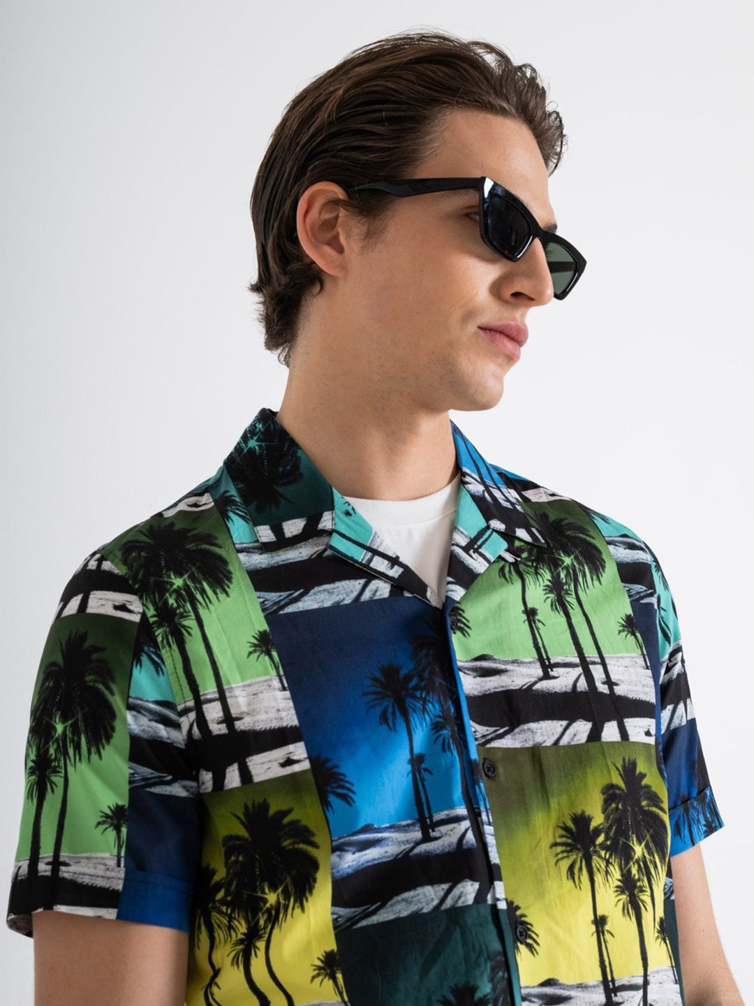 

Antony Morato Men Opaque Printed Casual Shirt, Multi