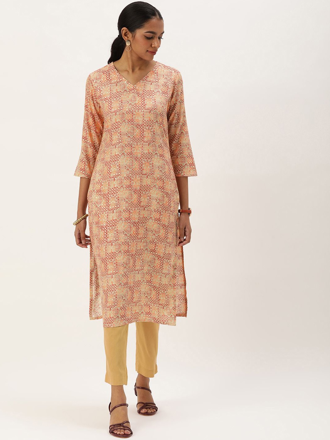 

HRITIKA Ethnic Motifs Printed V-Neck Straight Kurta, Peach