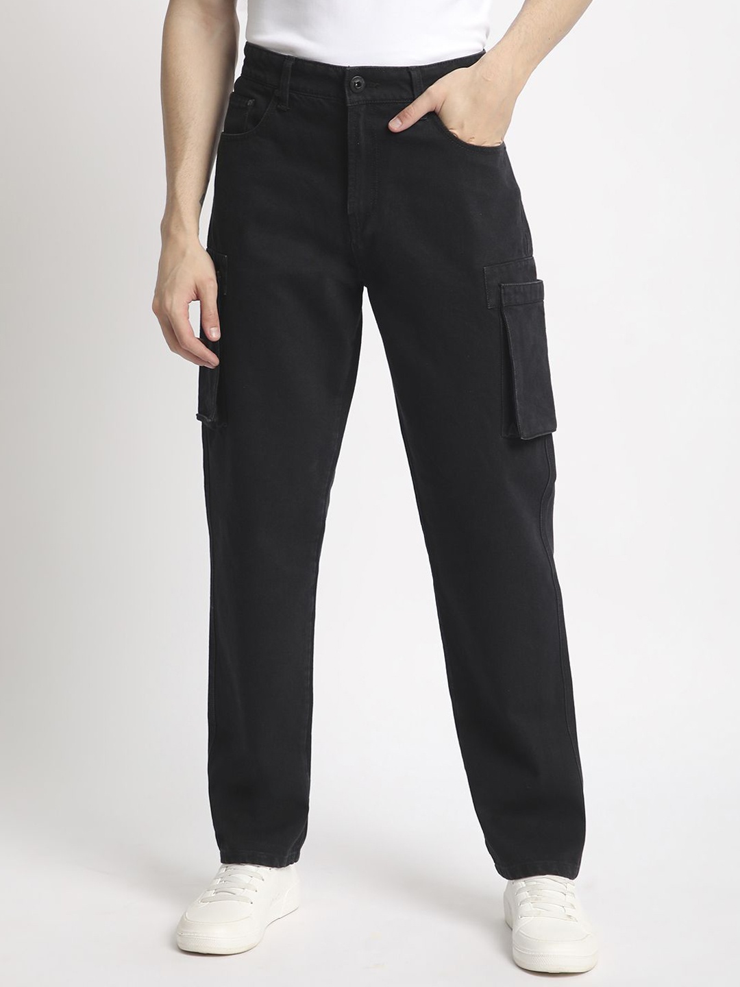 

The Roadster Lifestyle Co Pure Cotton Straight Fit Cargo Jeans, Black