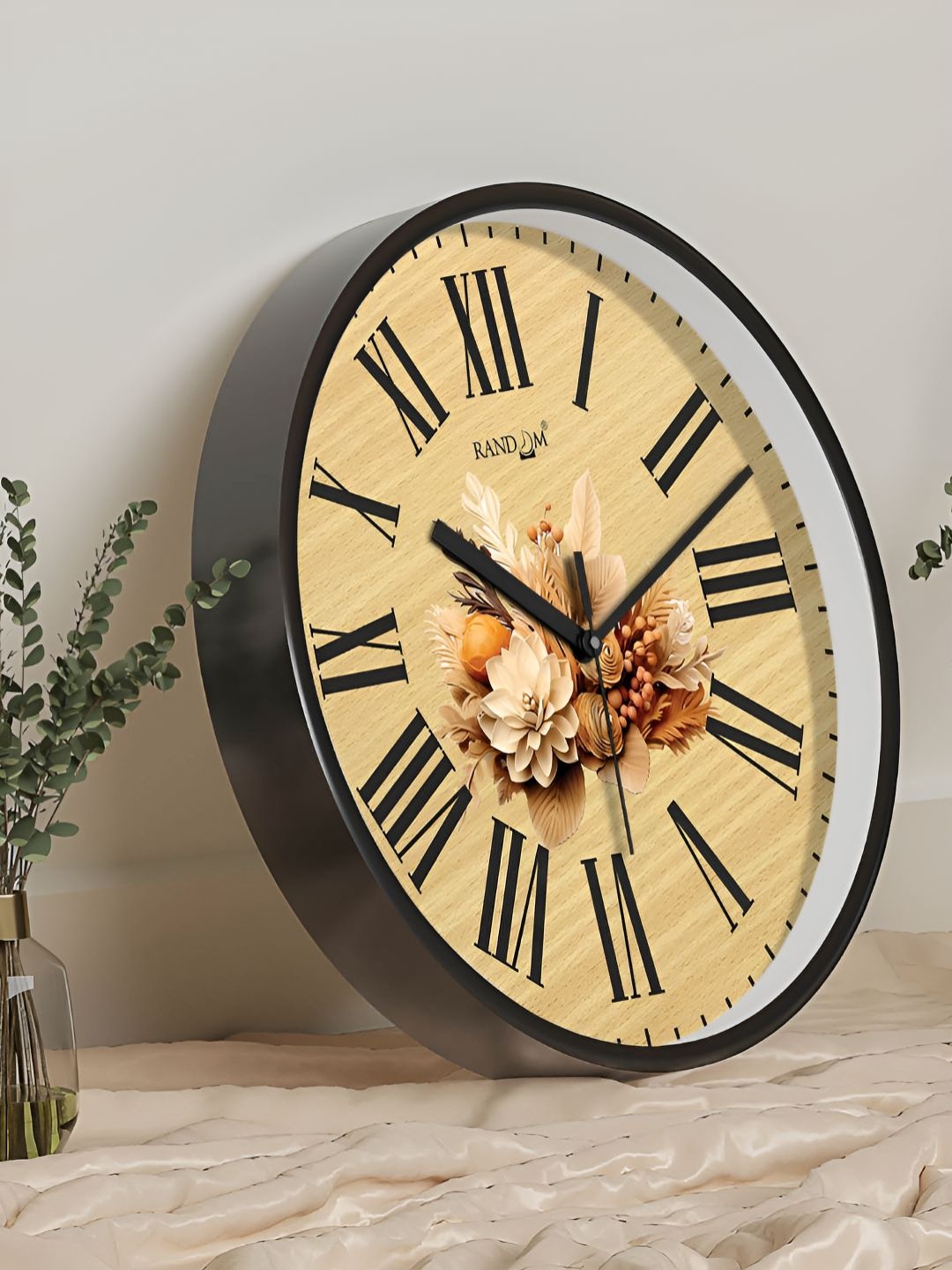 

RANDOM Printed Round Shaped Sweep Silent Movement Contemporary Wall Clock, Black