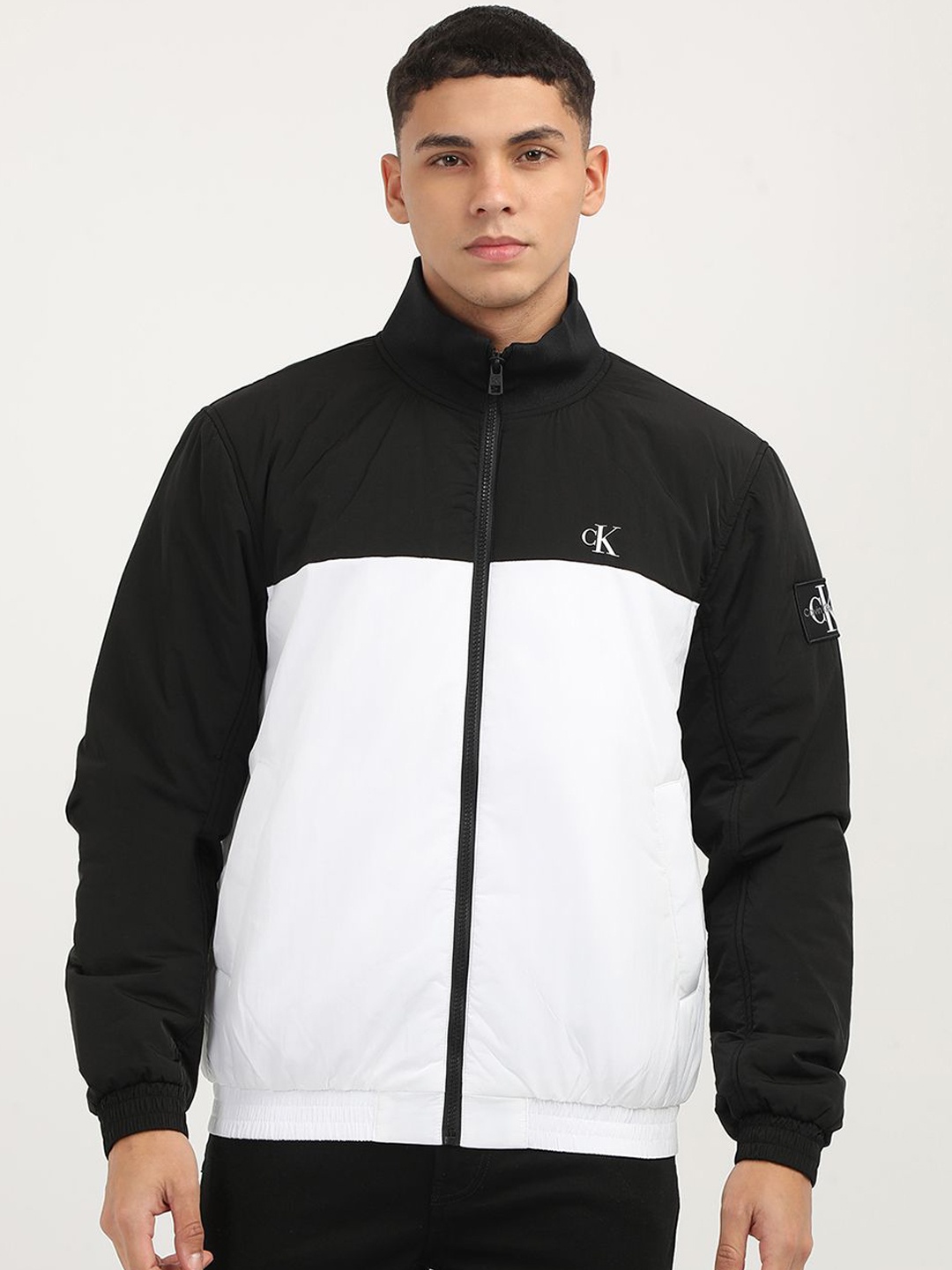 

Calvin Klein Jeans Men Colourblocked Crop Sporty Jacket, White