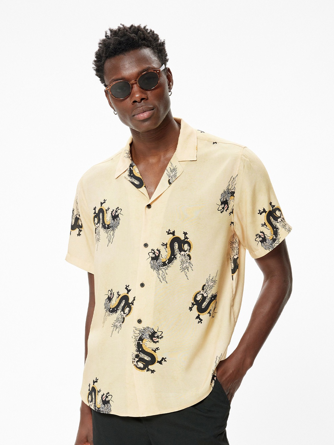 

Koton Men Opaque Casual Shirt, Beige