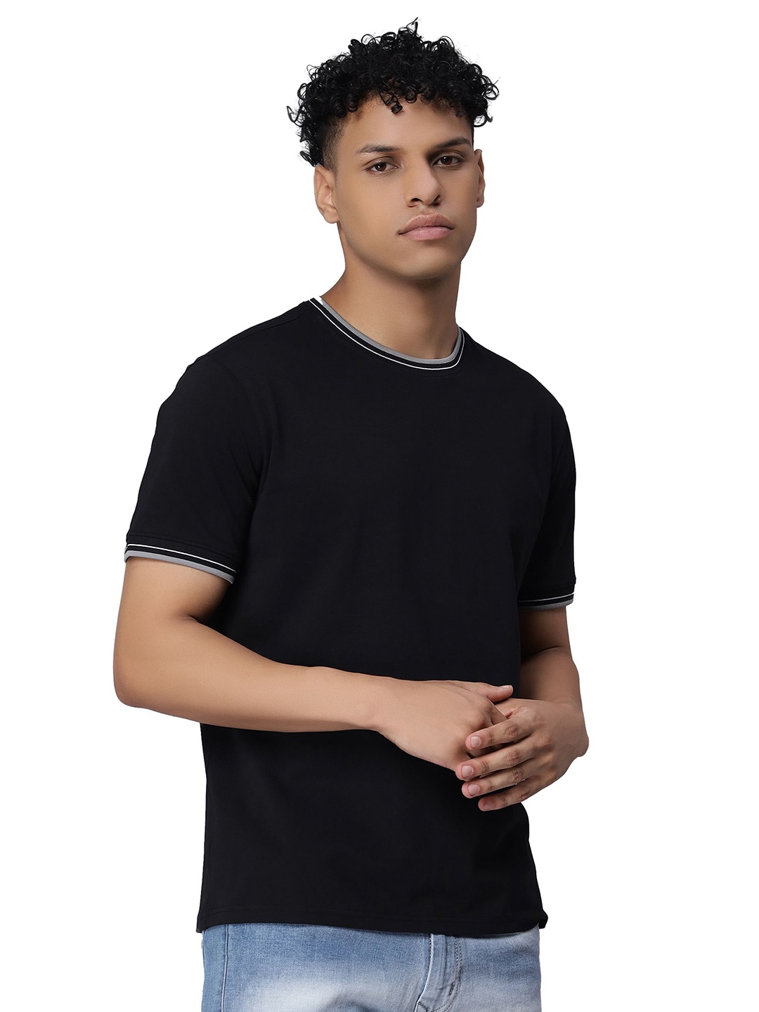 

Nimble Men Solid Round Neck Cotton T-Shirt, Black