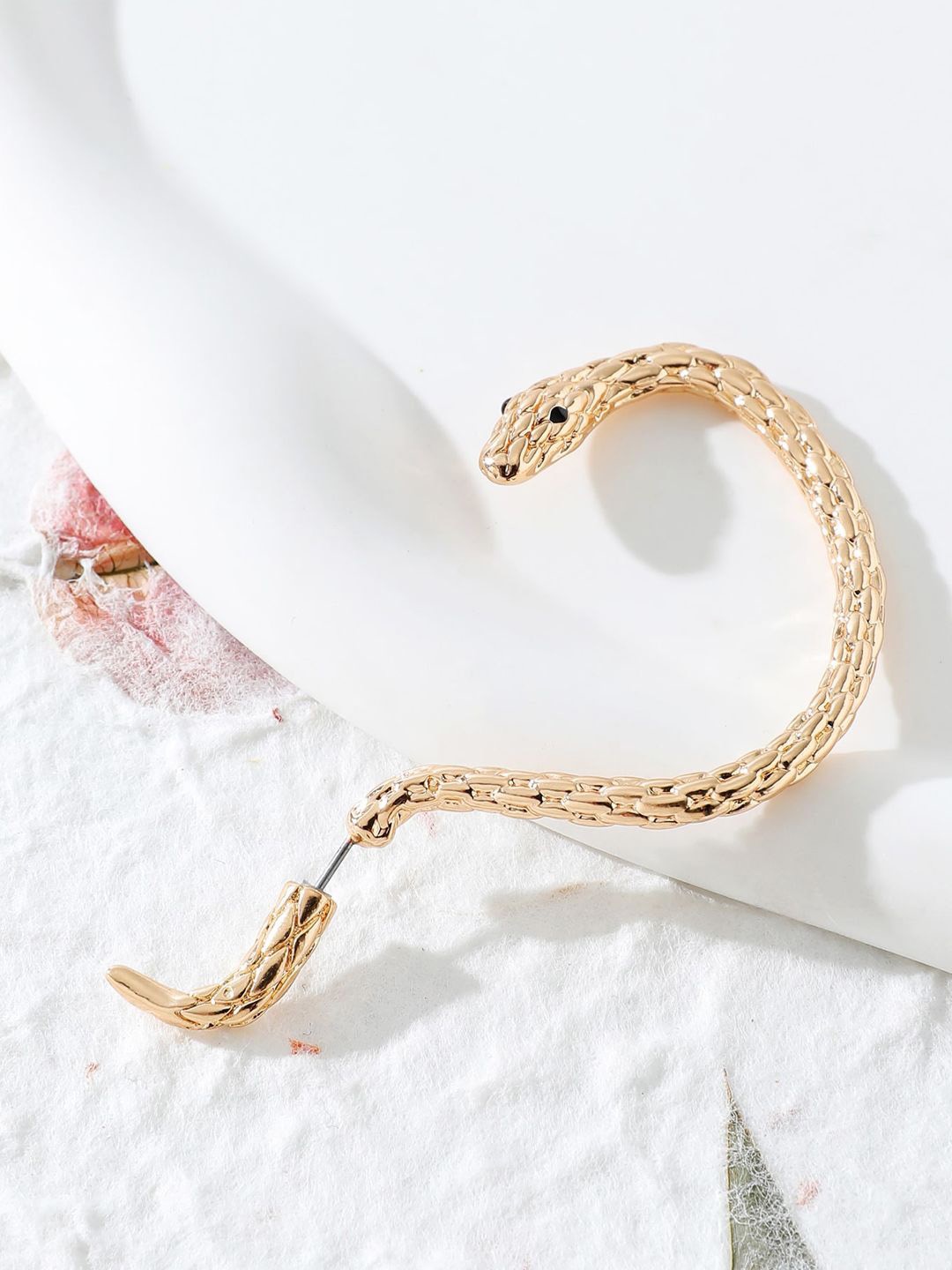 

KRENOZ Stainless Steel Gold-Plated Exaggerated Snake Shaped Ear Cuff Earring