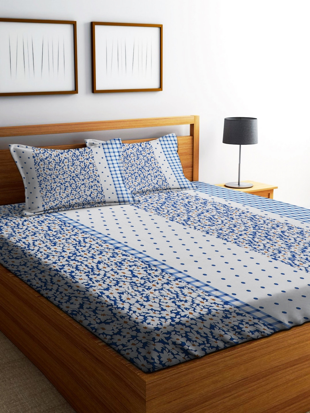 

AMRANGE White & Blue Floral 250 TC King Bedsheet With 2 Pillow Covers