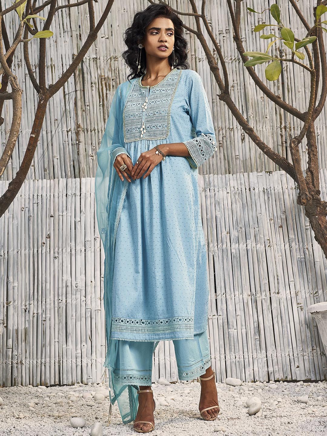 

charkhee Geometric Woven Design Thread Work Straight Pure Cotton Kurta with Pyjama, Blue