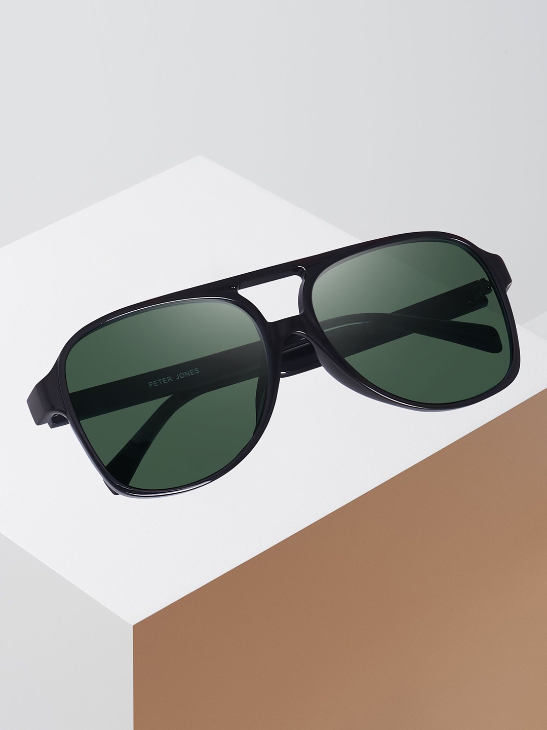 

Peter Jones Eyewear Unisex Aviator Sunglasses with UV Protected Lens N98061GR-Green