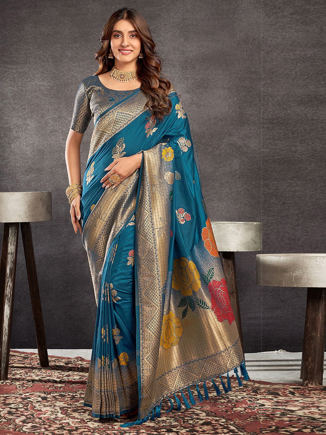 

Satrani Ethnic Motifs Zari Pure Silk Banarasi Saree, Blue