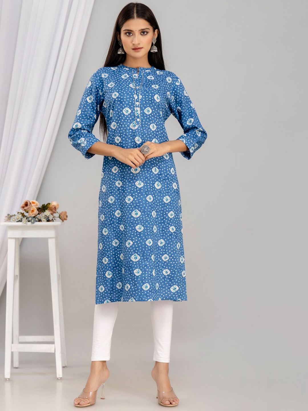 

KALINI Floral Printed Sequinned Mandarin Collar Straight Kurta, Blue
