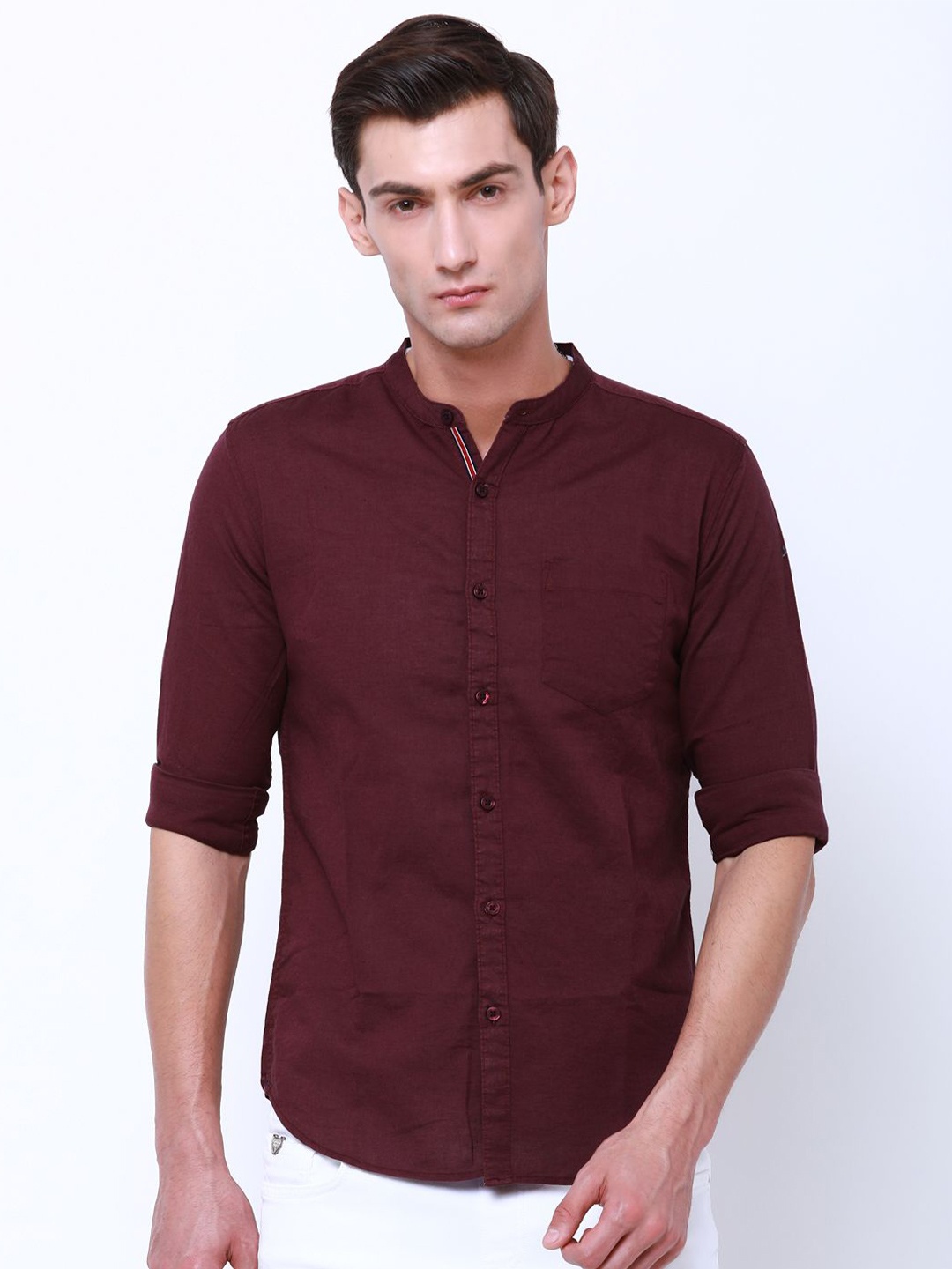 

HIGHLANDER Men Slim Fit Opaque Casual Shirt, Maroon