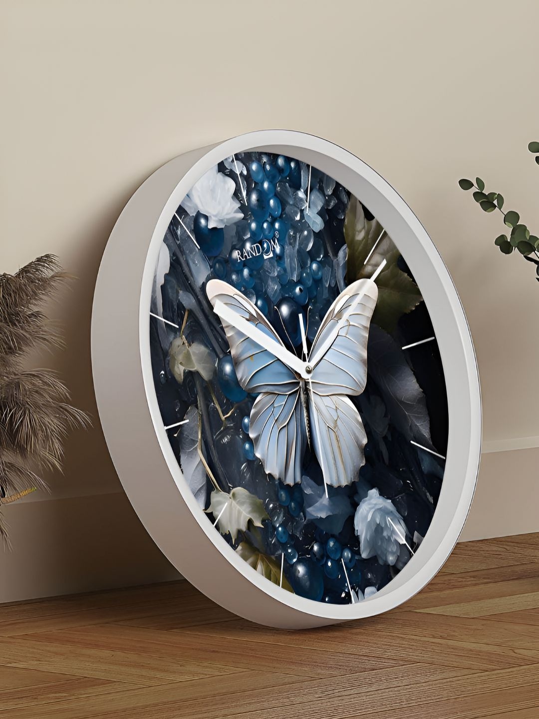 

RANDOM Printed Round Shaped Sweep Silent Movement Contemporary Wall Clock, White