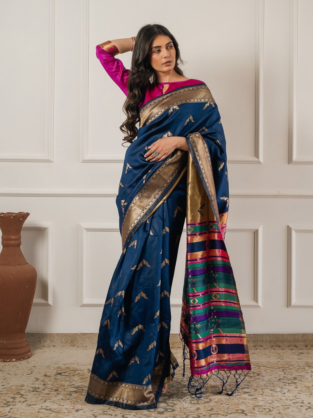 

Dori Woven Design Zari Art Silk Paithani Saree, Navy blue