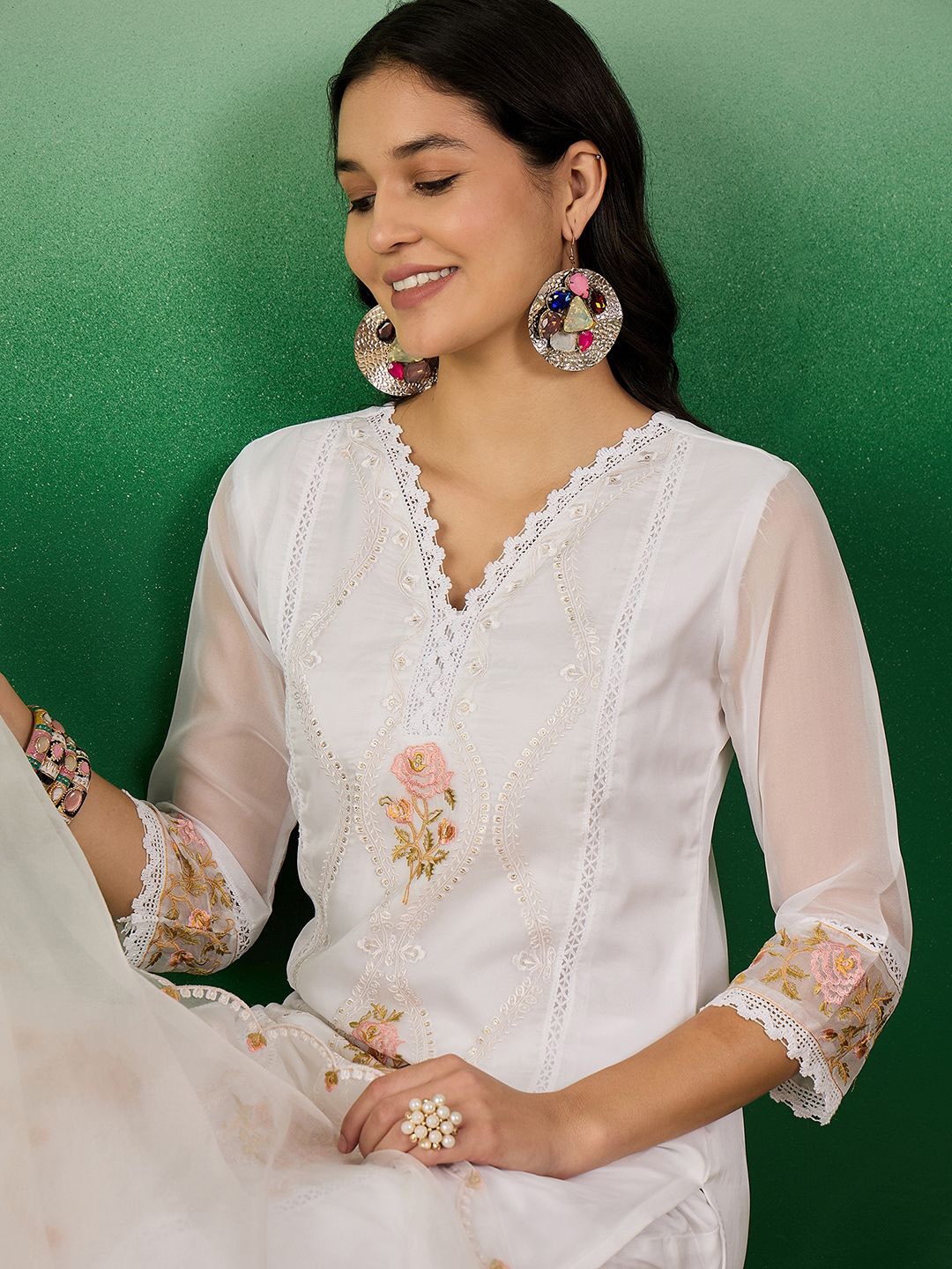 

Sangria Embroidered Kurta With Trouser & Dupatta, White