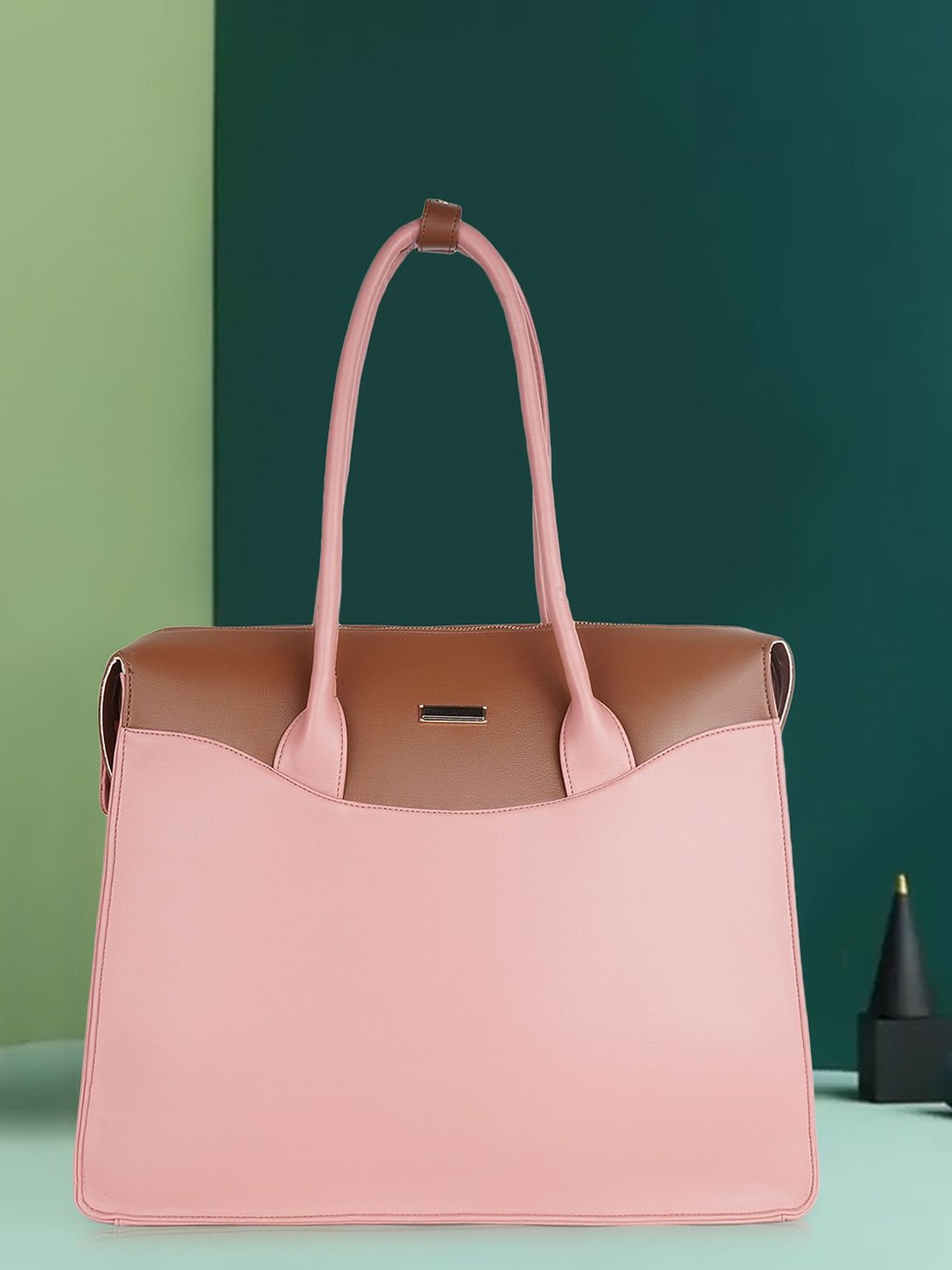 

PARSLEY Colourblocked Structured Handheld Bag with Quilted, Pink