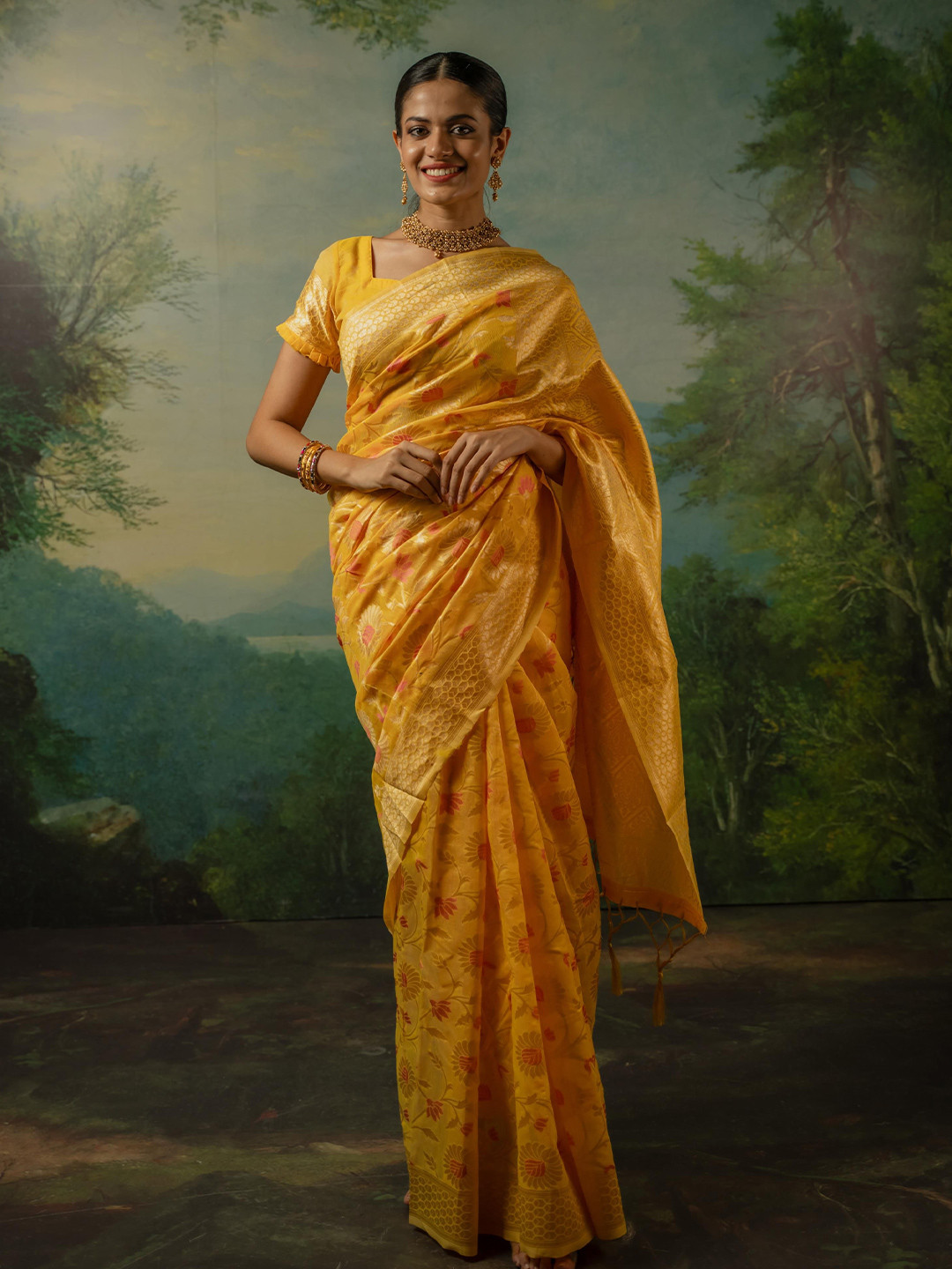 

Dori Woven Design Zari Silk Blend Banarasi Saree, Yellow