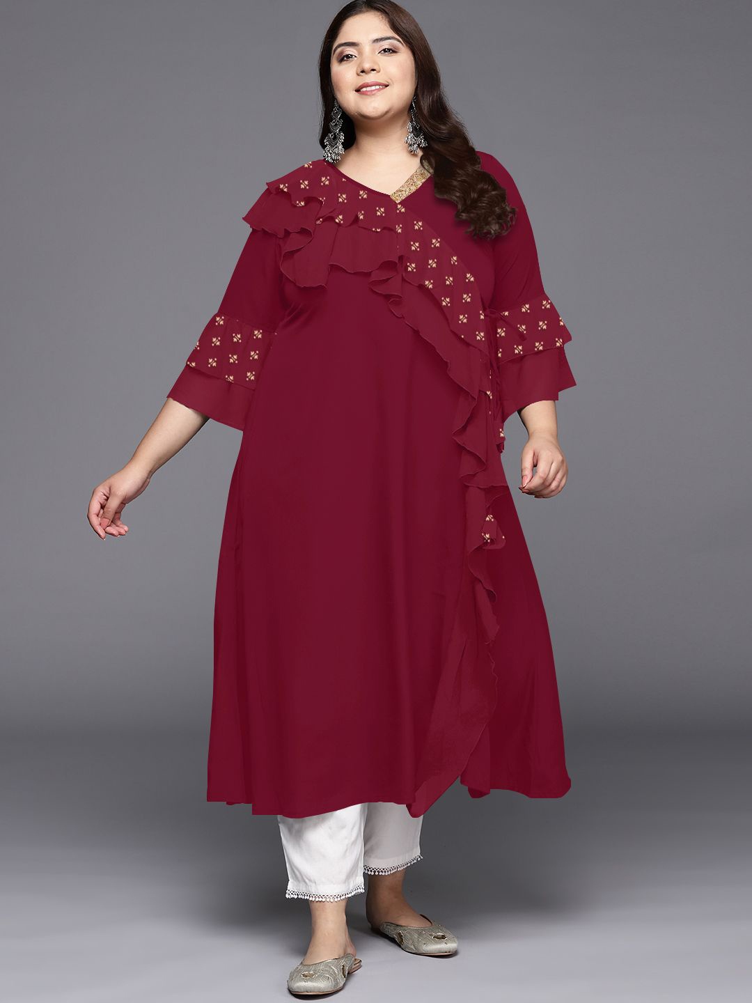 

A PLUS BY AHALYAA Plus Size Geometric Woven Design Layered A-Line Kurta, Maroon