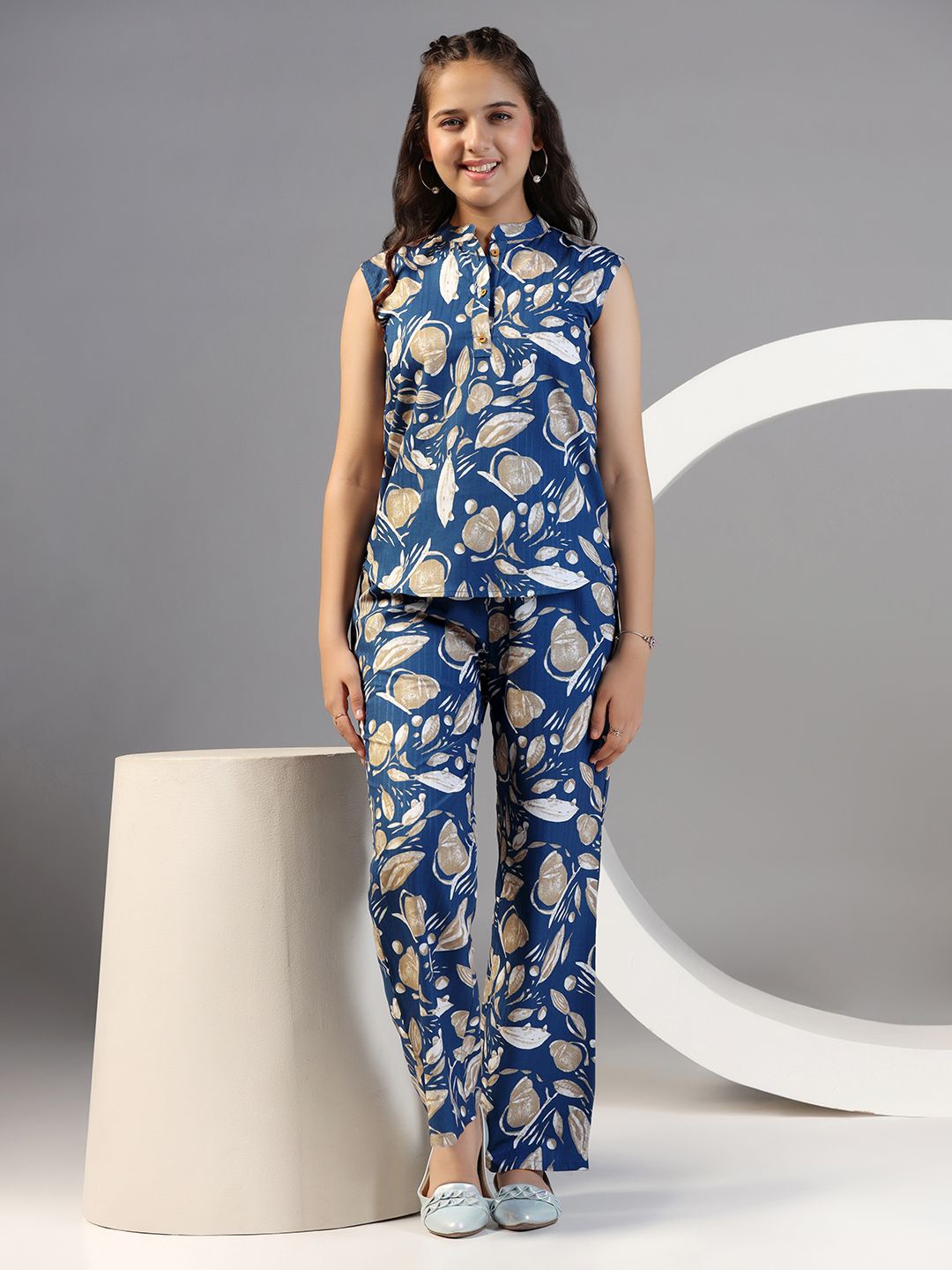 

FASHION DREAM Girls Printed Top with Trousers, Blue
