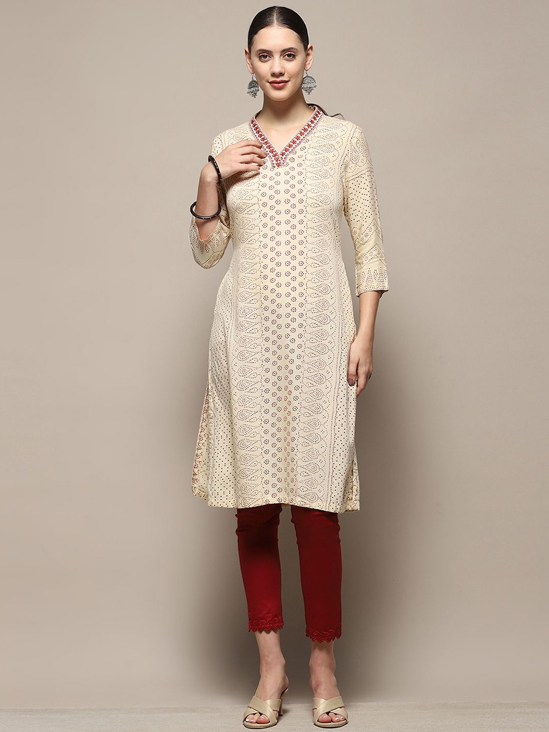 

Biba Floral Printed V Neck Thread Work Silk Straight Kurta, Cream