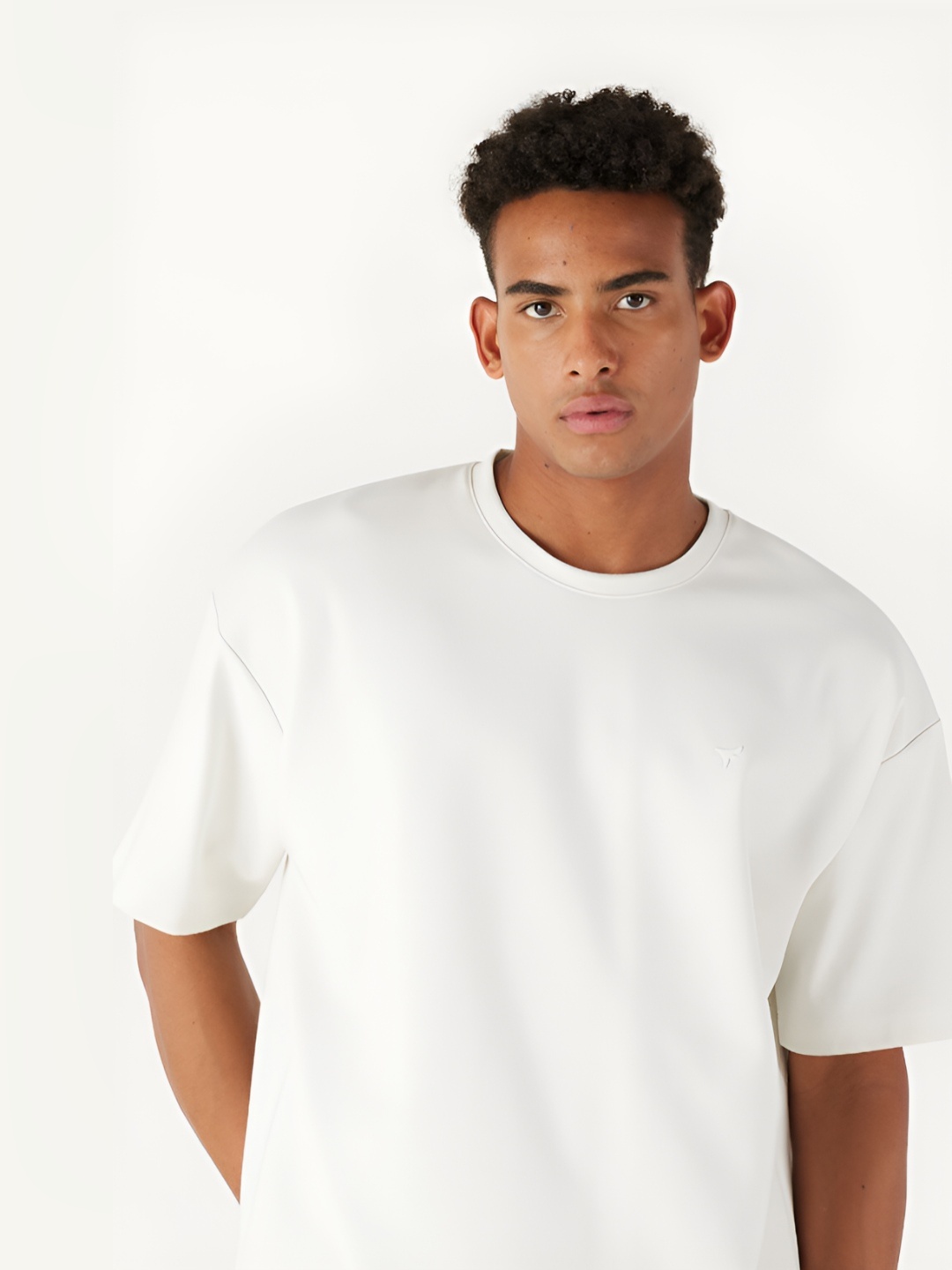 

ALTINYILDIZ CLASSICS AC Co. Men Round Neck Solid T-shirt, White