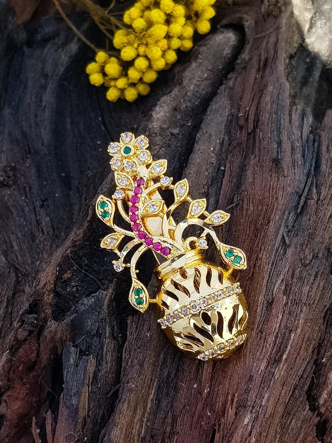 

GRIIHAM Gold Plated Stones Studded Saree Pin